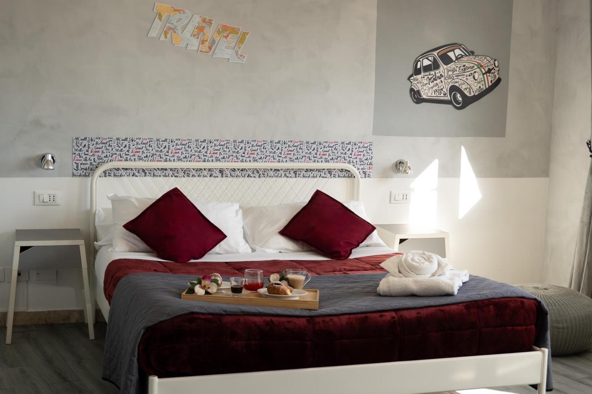 Penthouse One-Bedroom Apartment