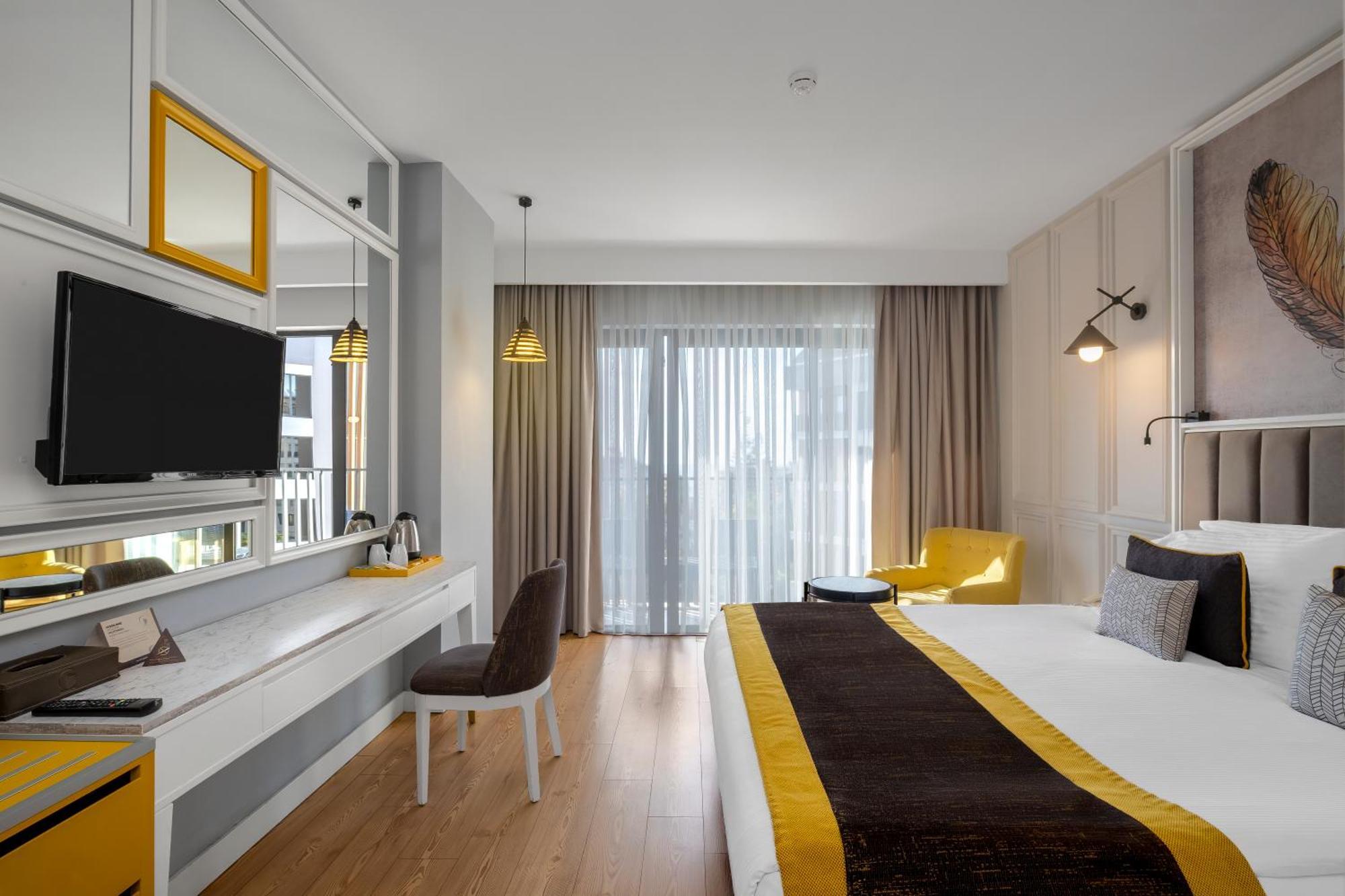 Standard Double or Twin Room