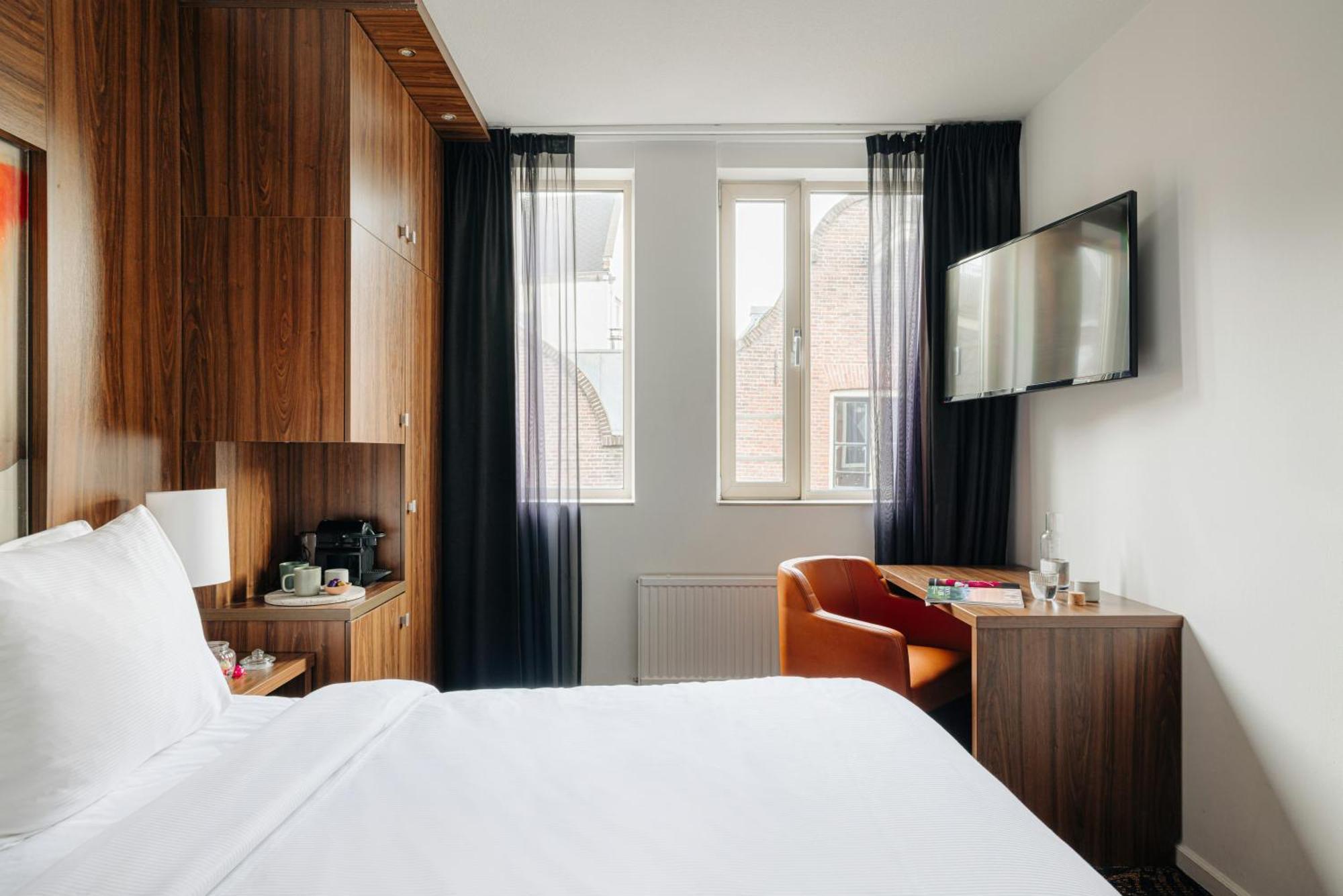Comfort Room 1 Double Bed