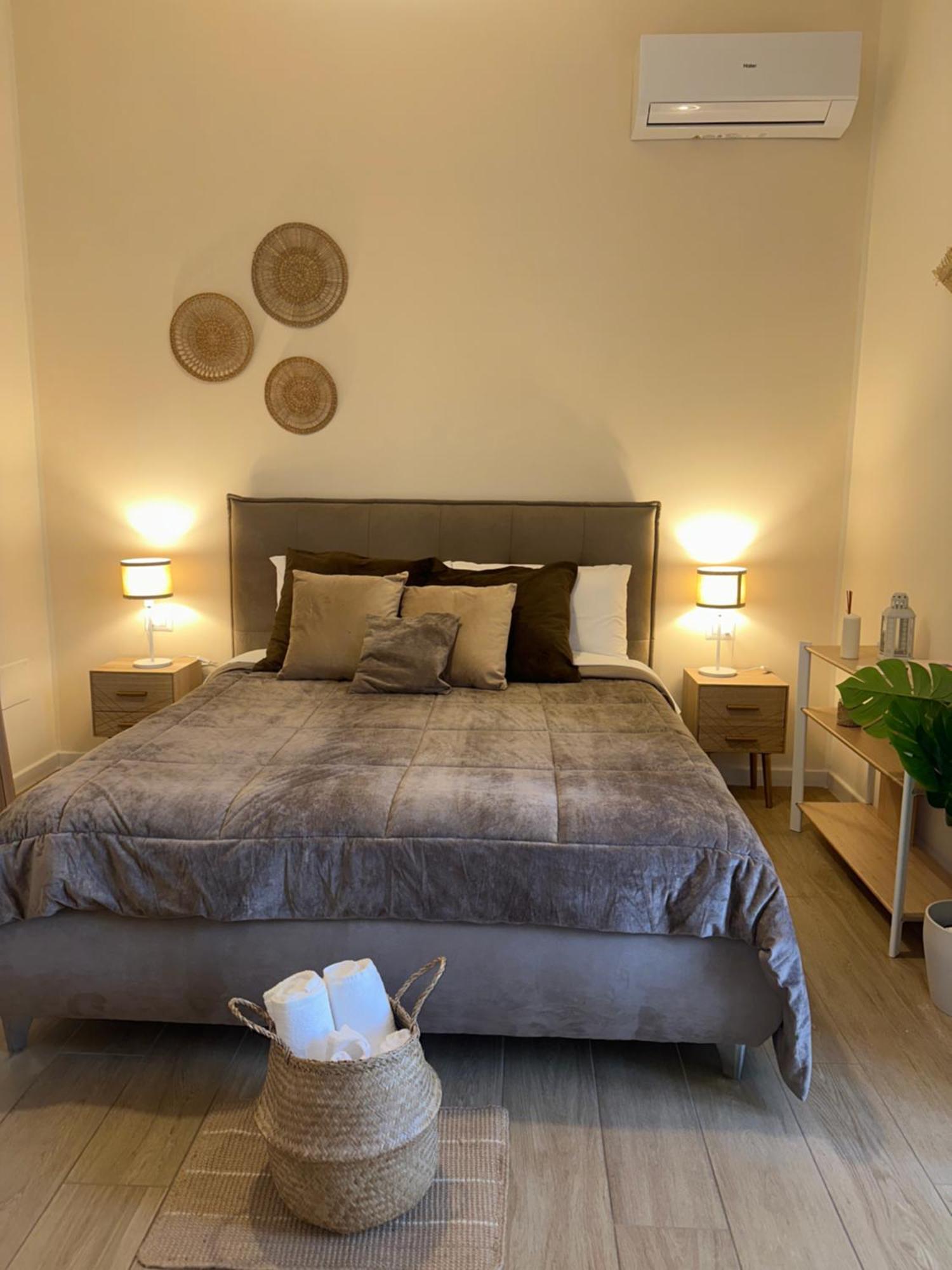 Double Room Private Bathroom