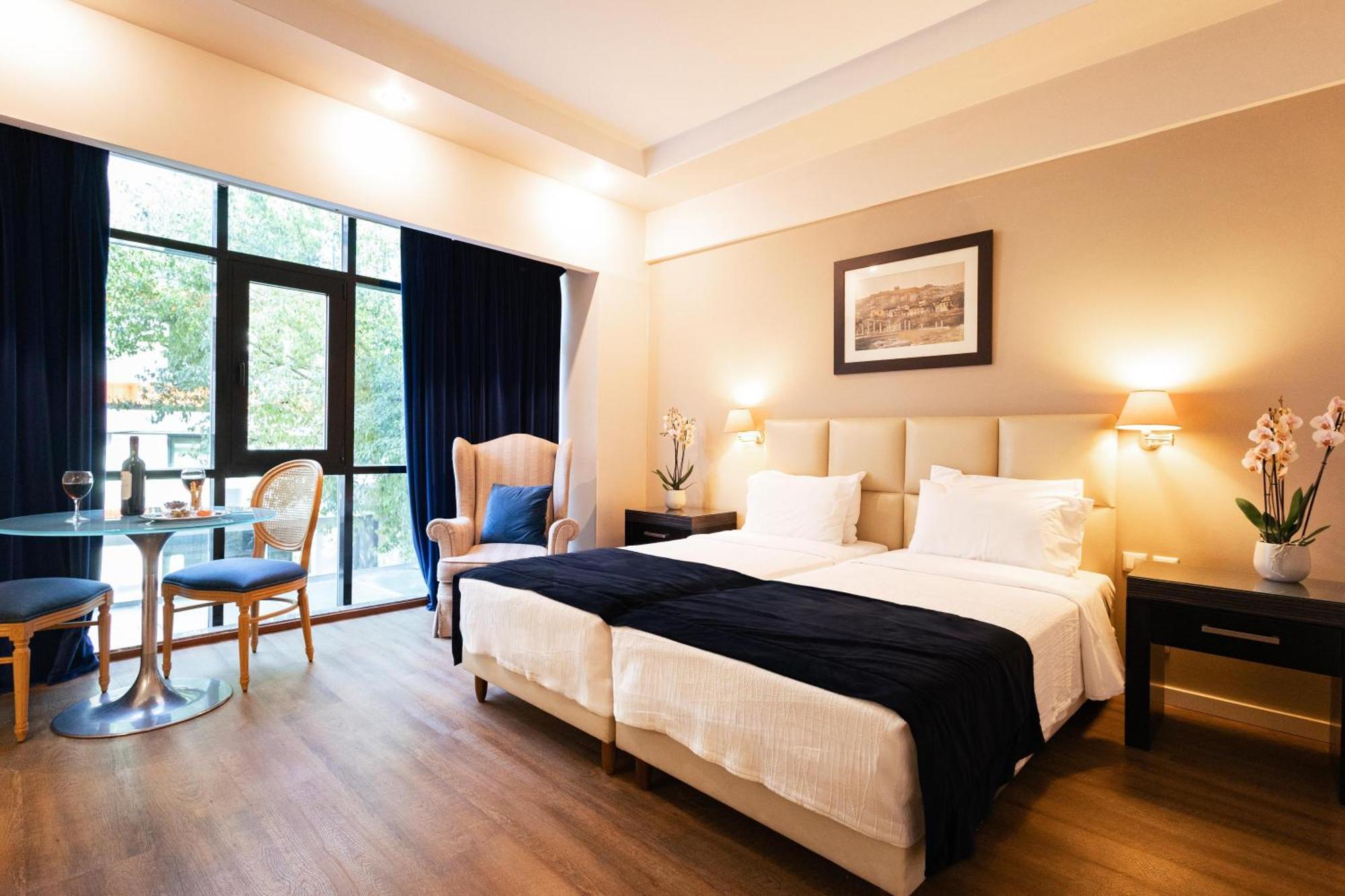 Twin Room Non-Smoking