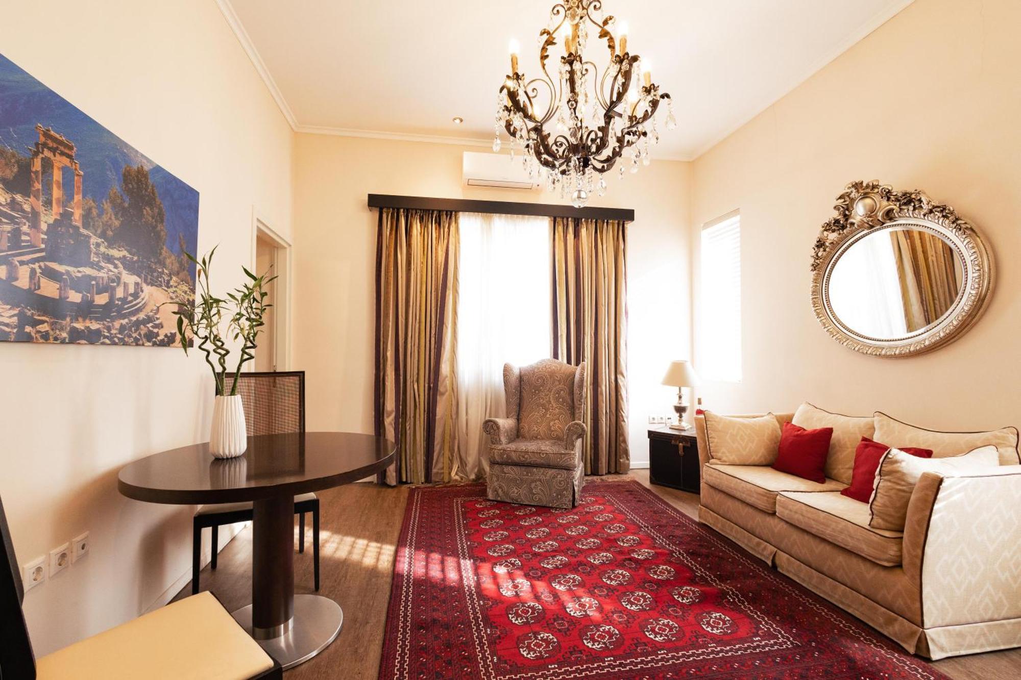 Deluxe King Suite Balcony