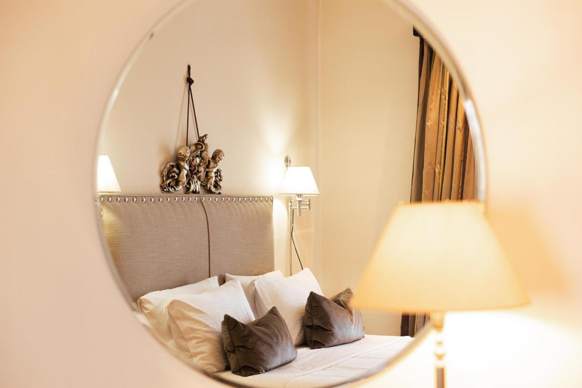 Deluxe King Suite Balcony