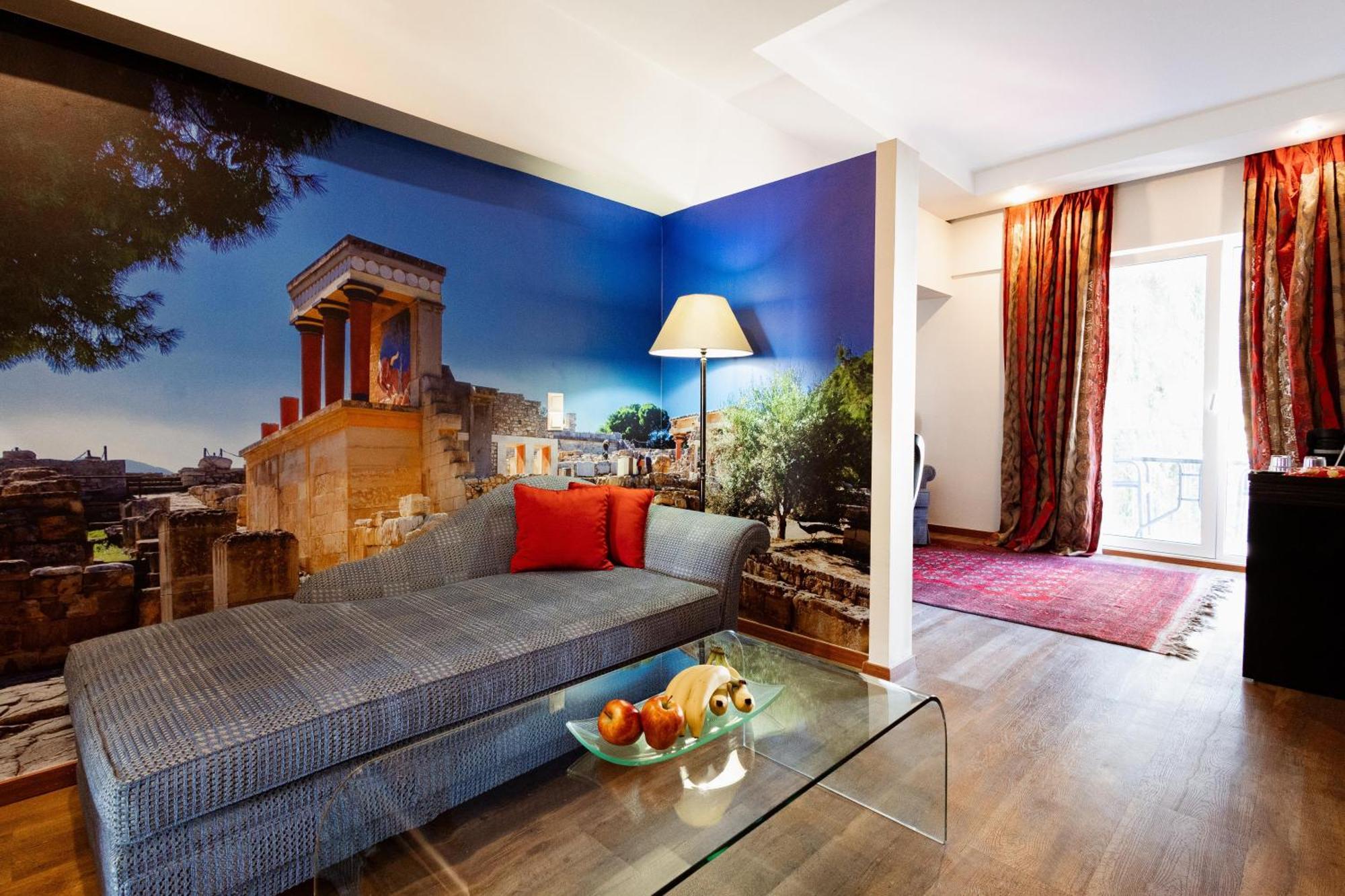 Junior King Suite