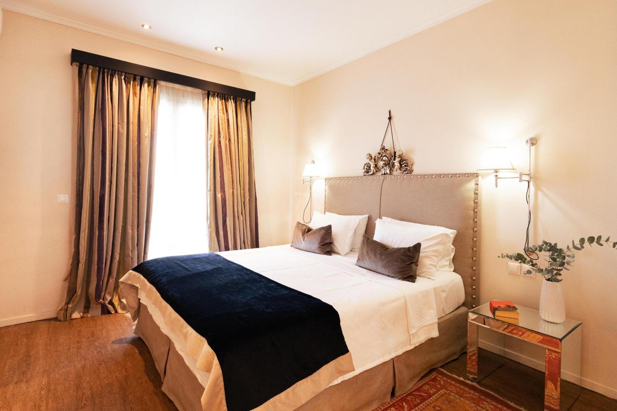 Deluxe King Suite Balcony