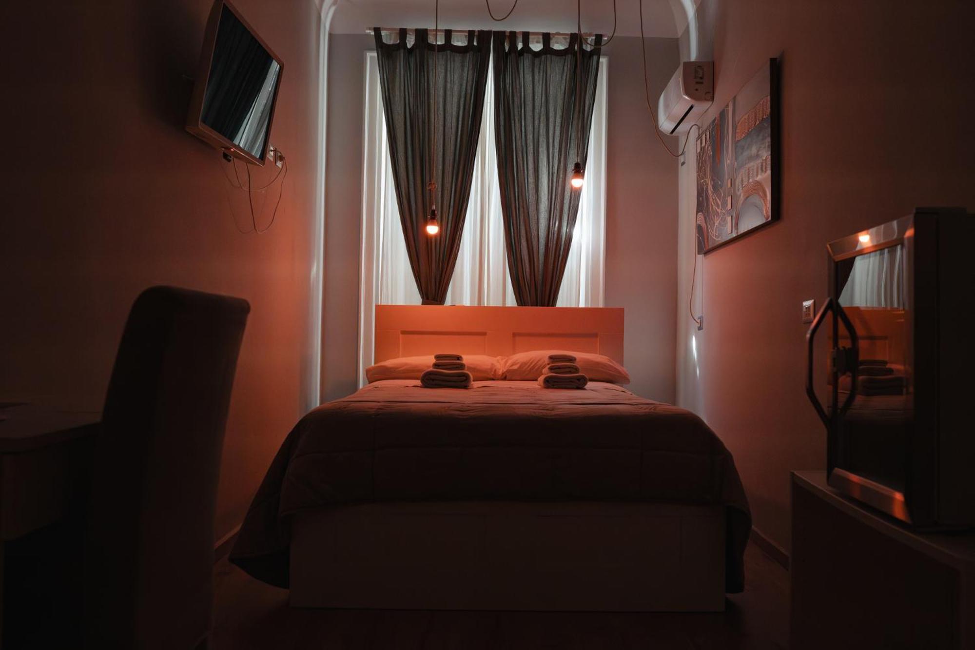 Double Room Private Bathroom