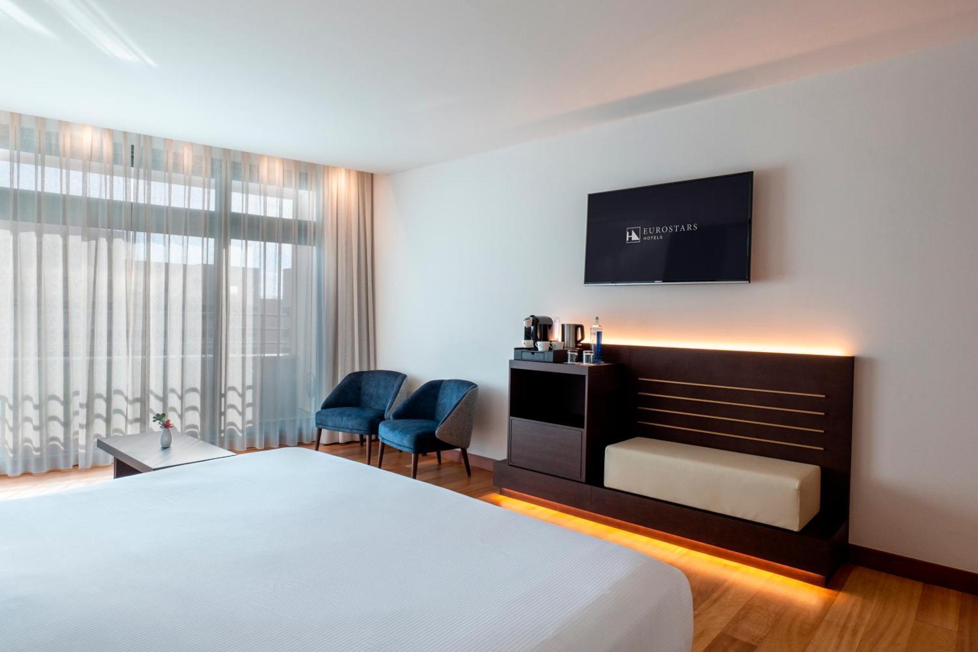 Premier Zimmer mit Balkon