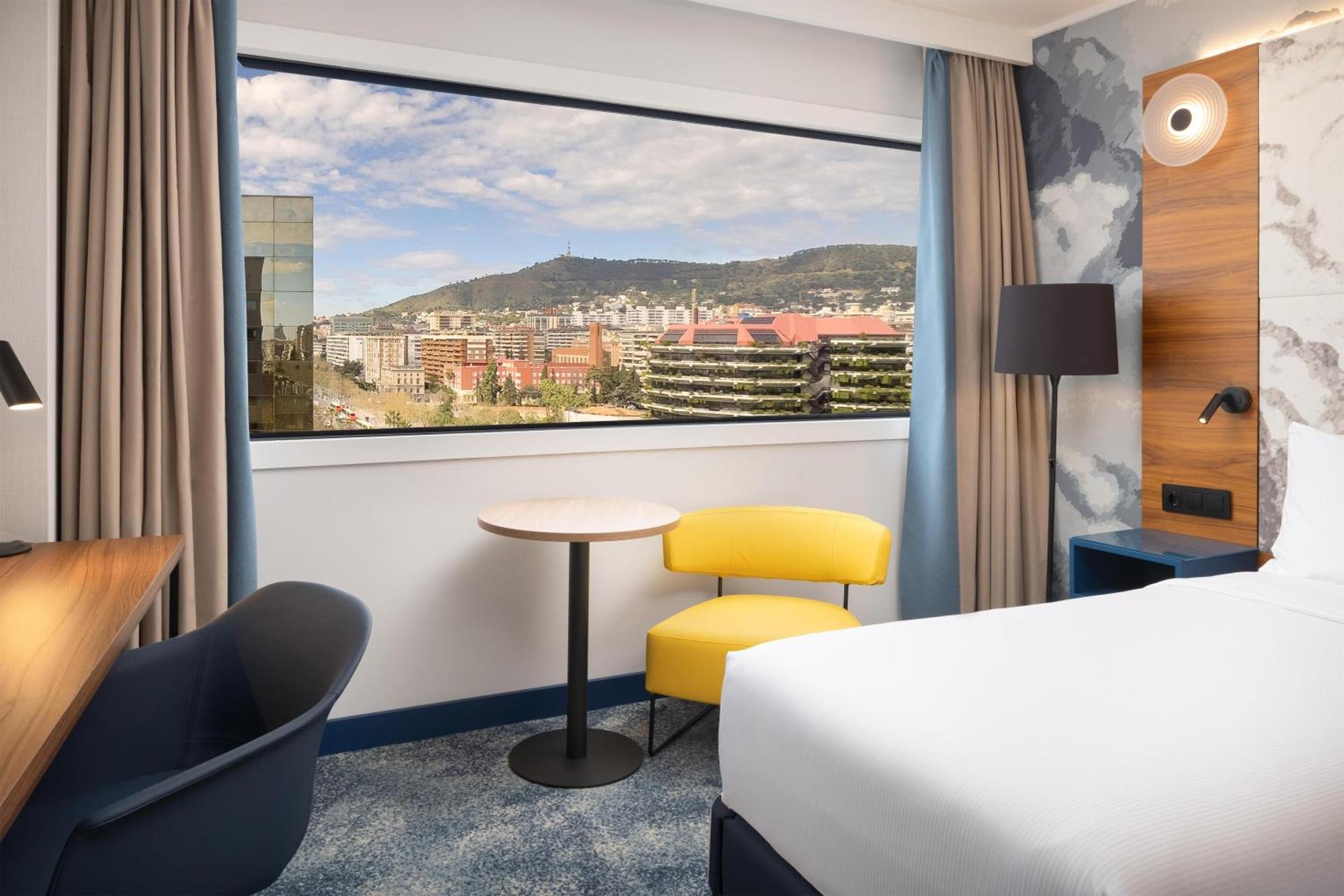 Executive Twin Room Lounge Access