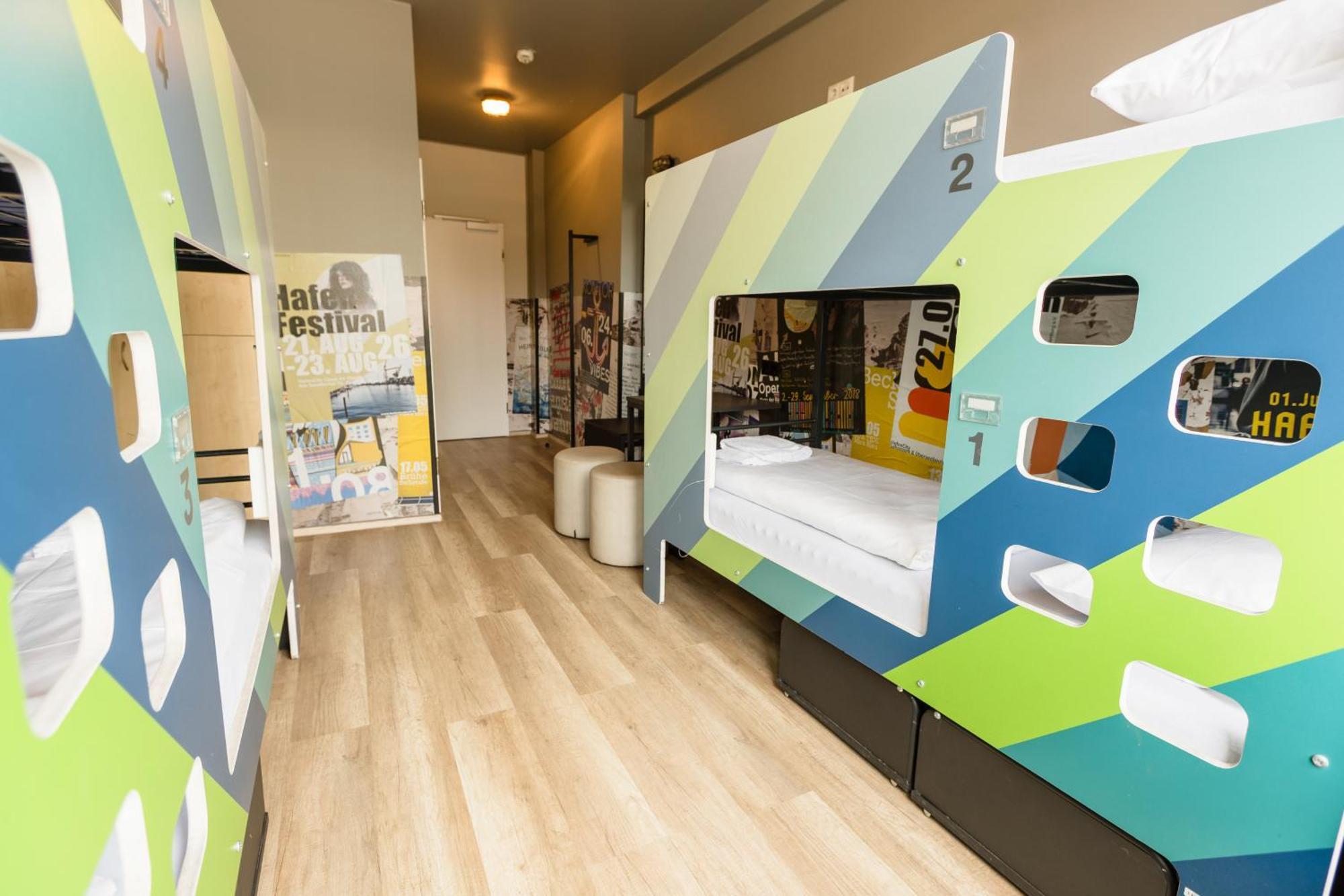 Bed 4-Bed Dormitory Room