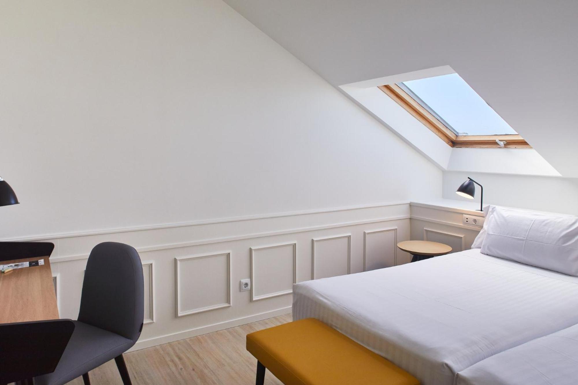 Double Room Attic Sea View