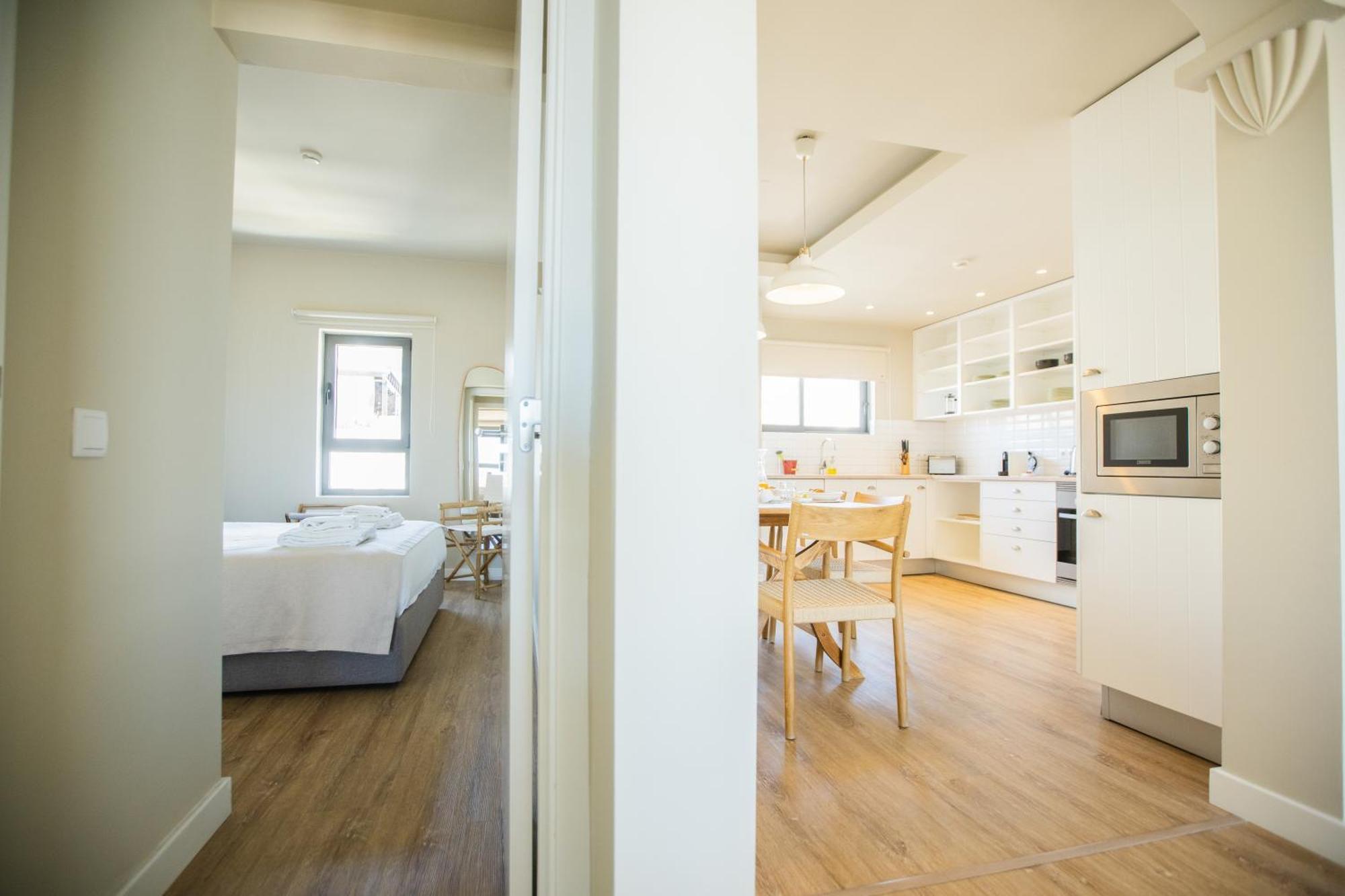 Two-Bedroom Apartment Sea View