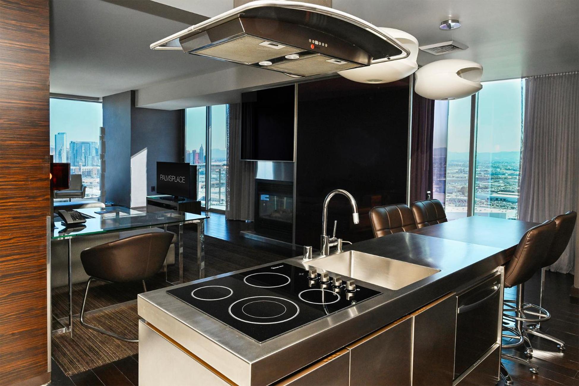 One-Bedroom Suite