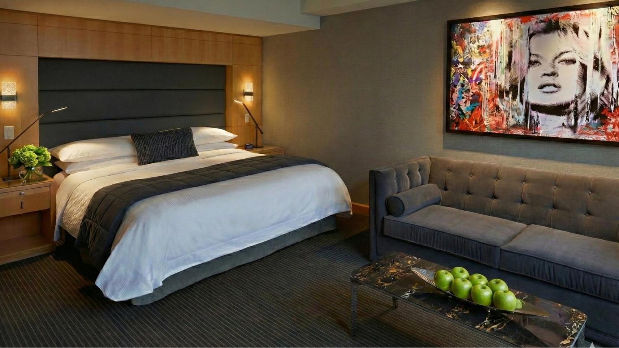 Luxury King Room