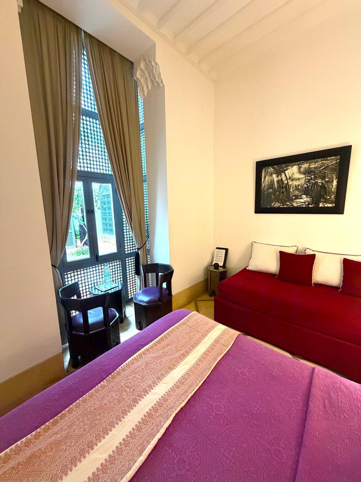 Large Deluxe Double or Twin Room