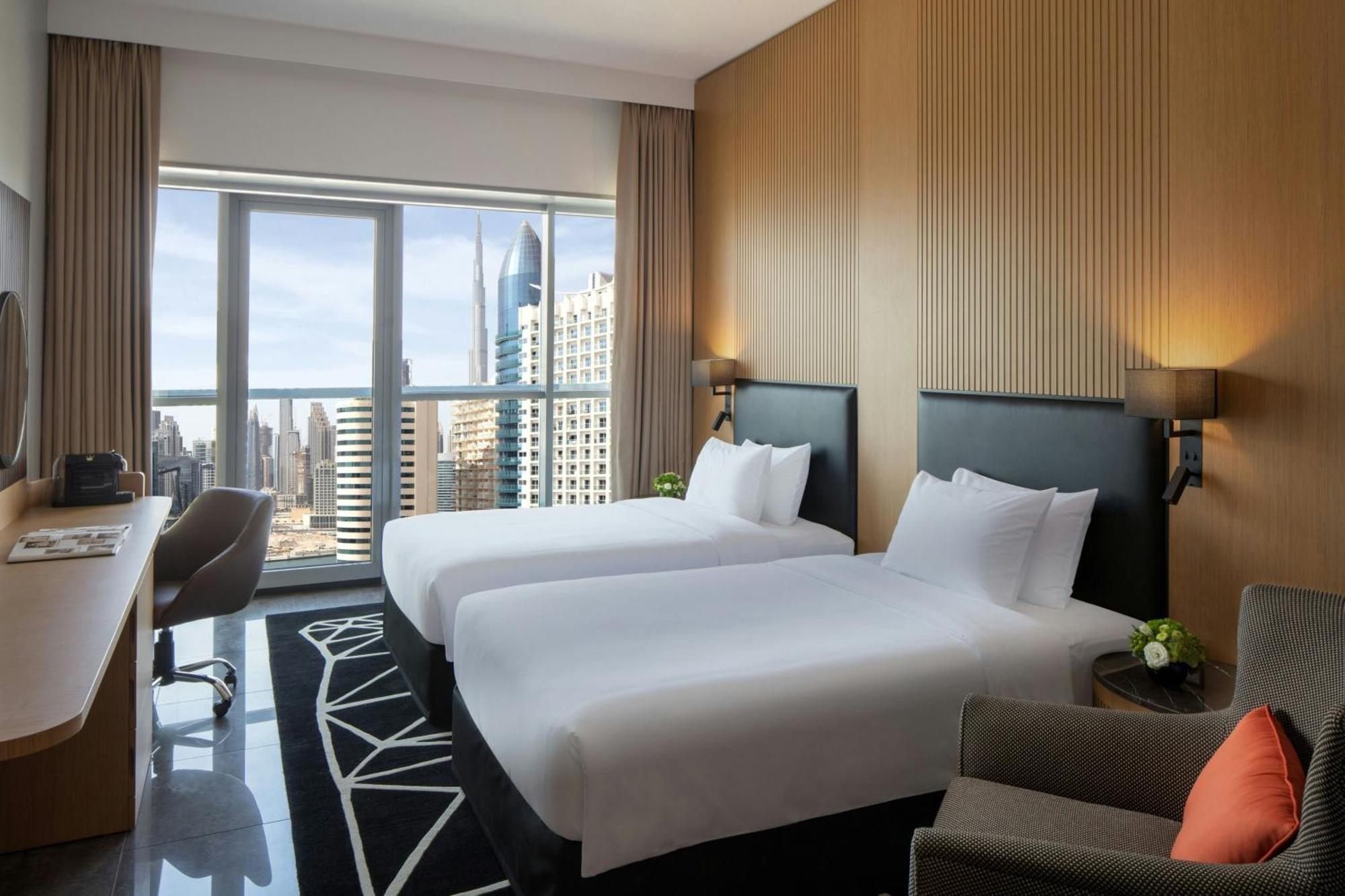 Superior Zweibettzimmer mit Stadtblick und Zugang zum Soluna Beach Club