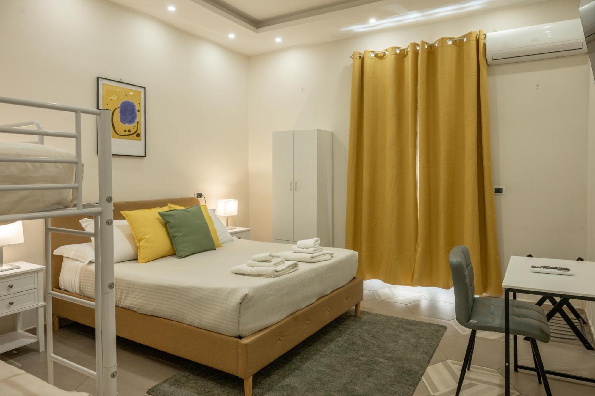 Quadruple Room Private Bathroom