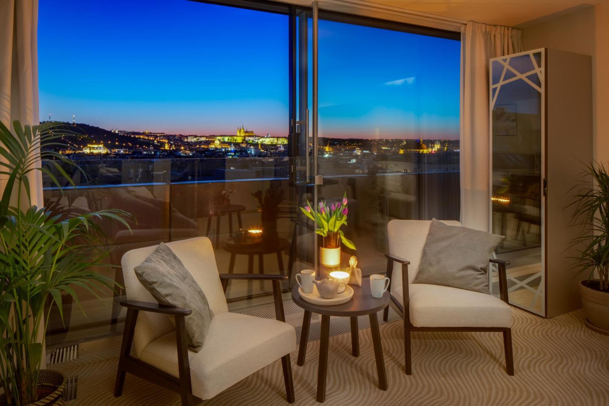 Apartment City View