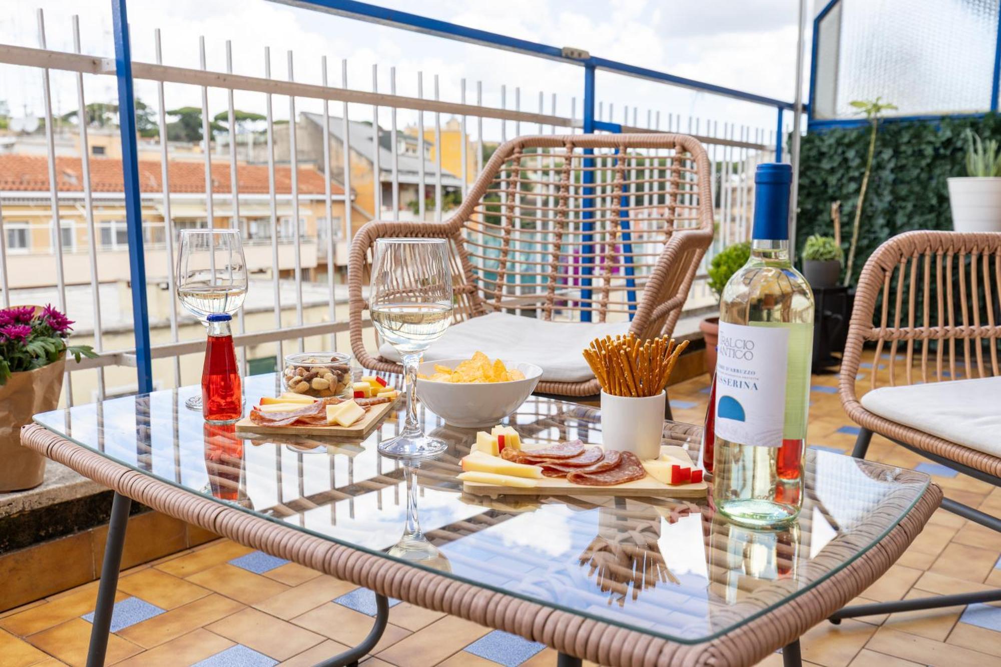 Quadruple Room Terrace