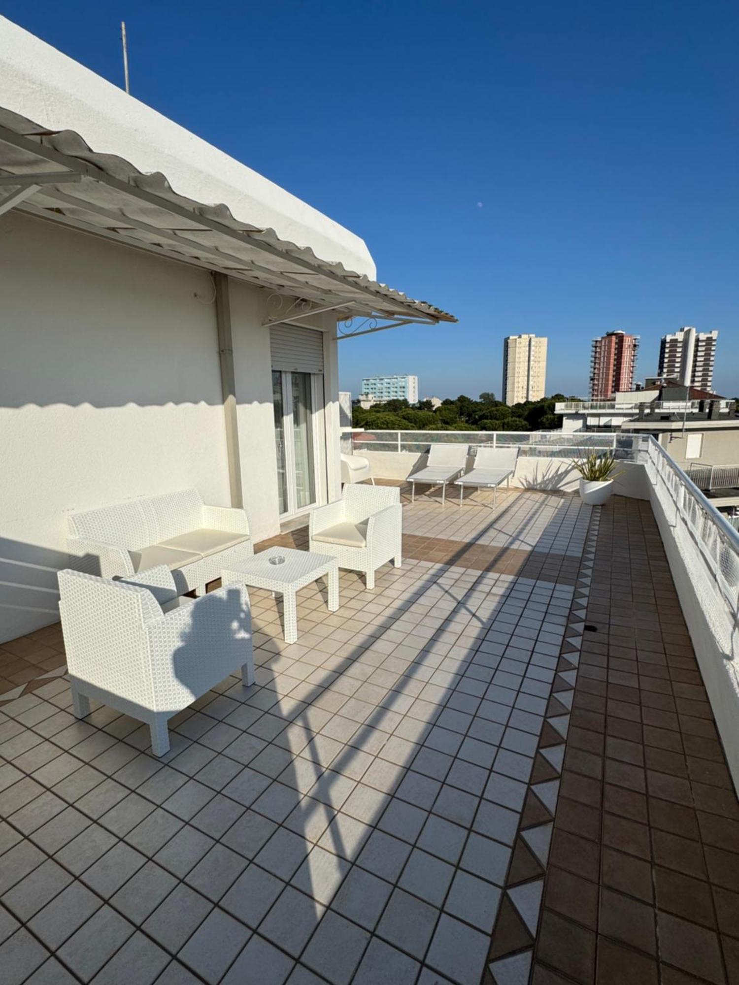 Two Connecting Double Rooms