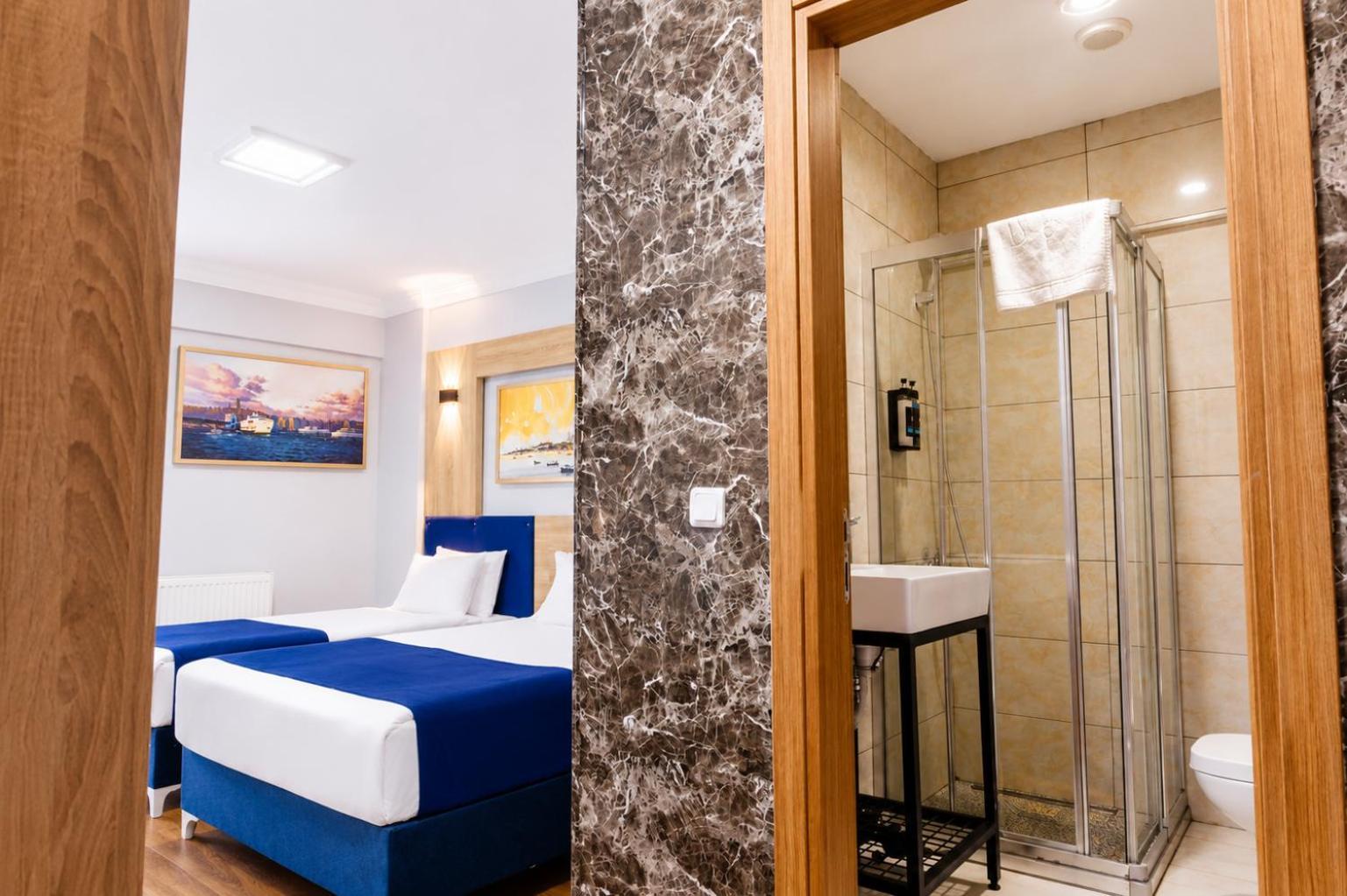 Deluxe Triple Room