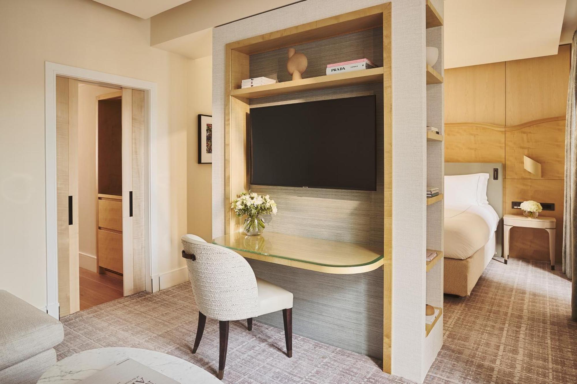 Deluxe Junior Suite