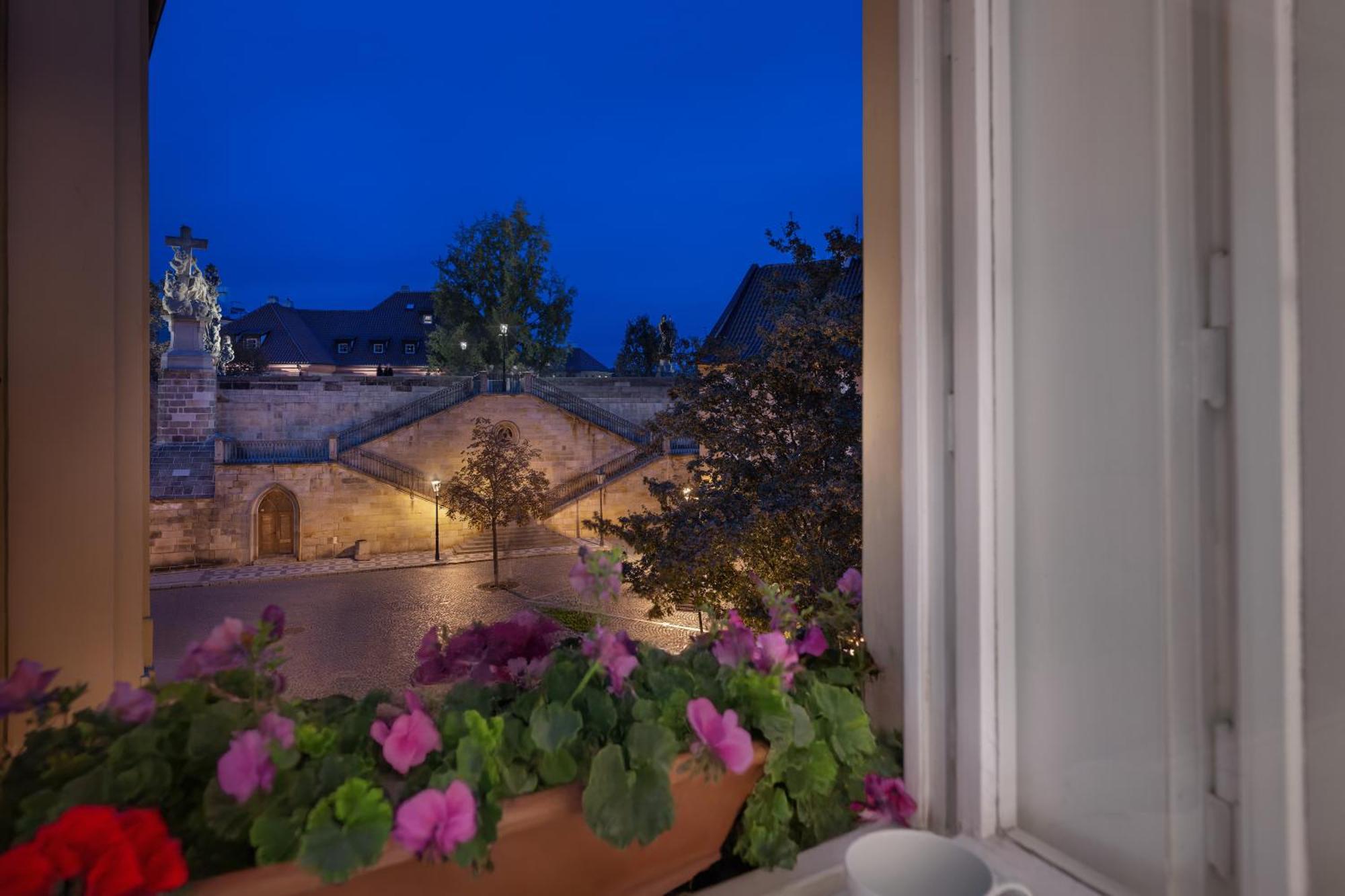 Charles Bridge View Suite