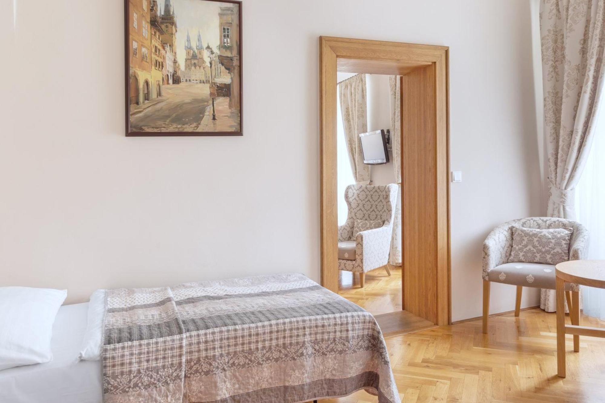 Charles Bridge View Suite