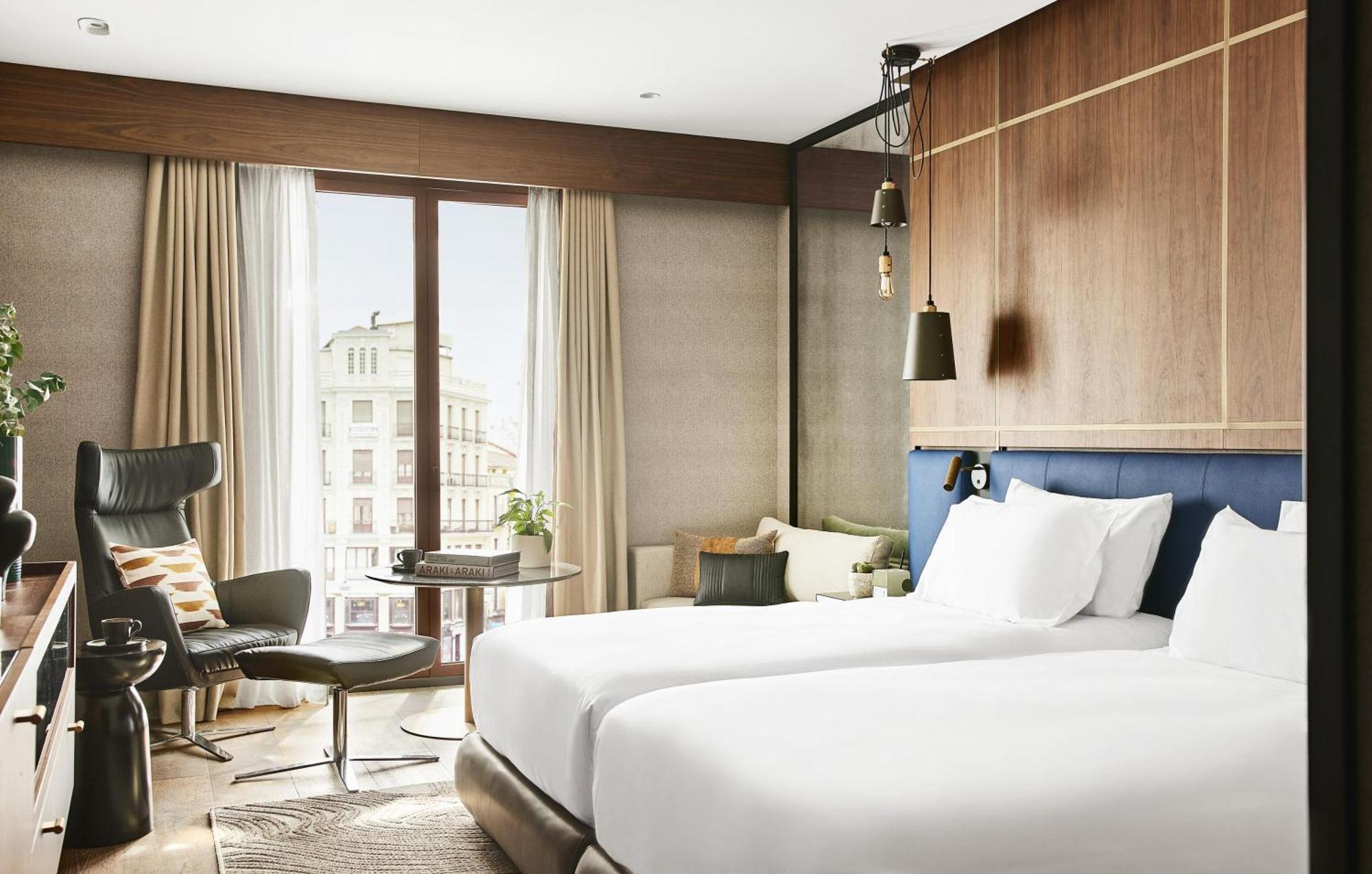 Twin Room City View