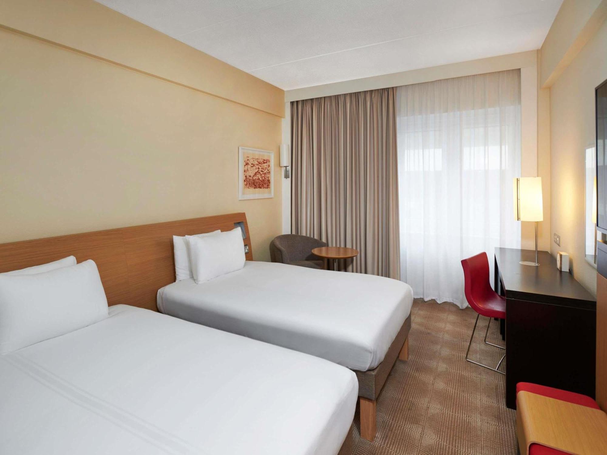 Quarto Superior com 2 Camas de Solteiro