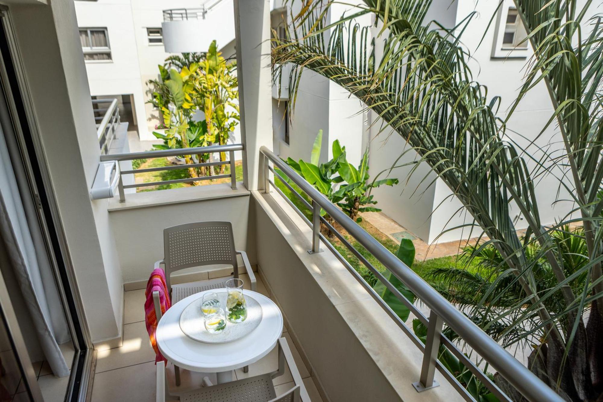 Superior One-Bedroom Apartment
