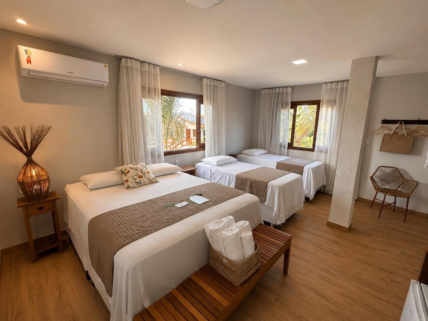 Deluxe Queen Suite