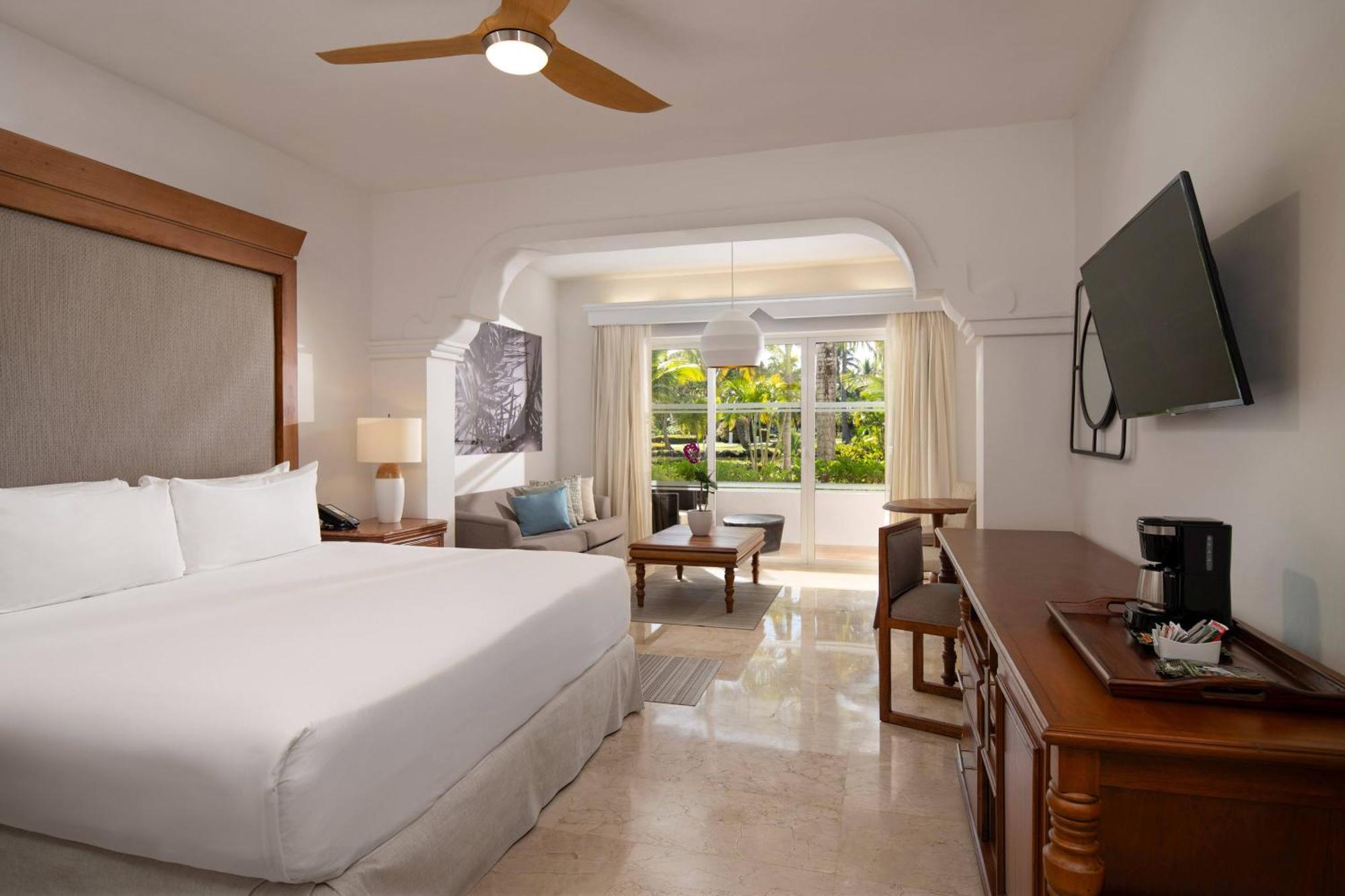 Suite Junior The Level con vistas al jardín