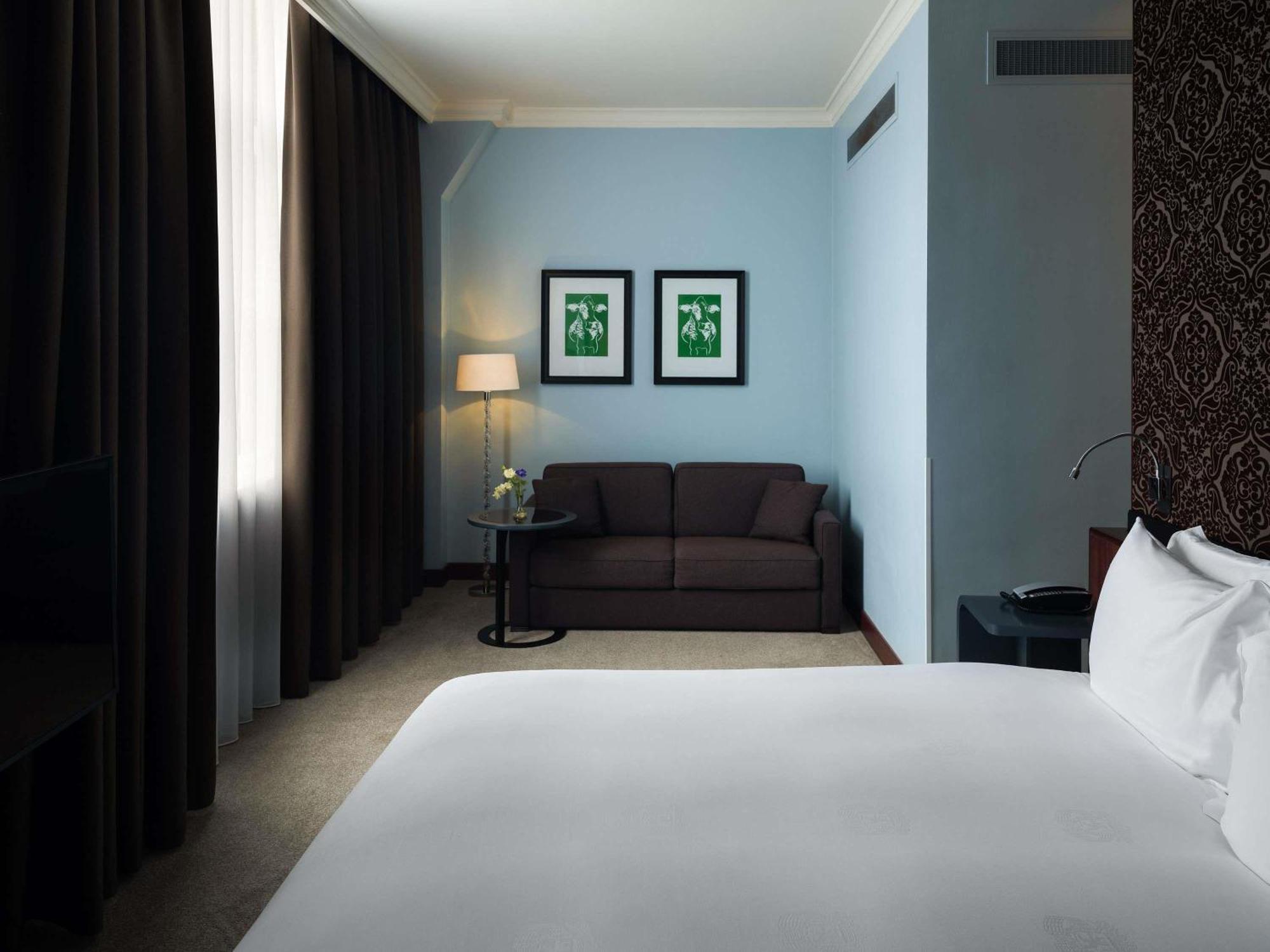 Junior King Suite