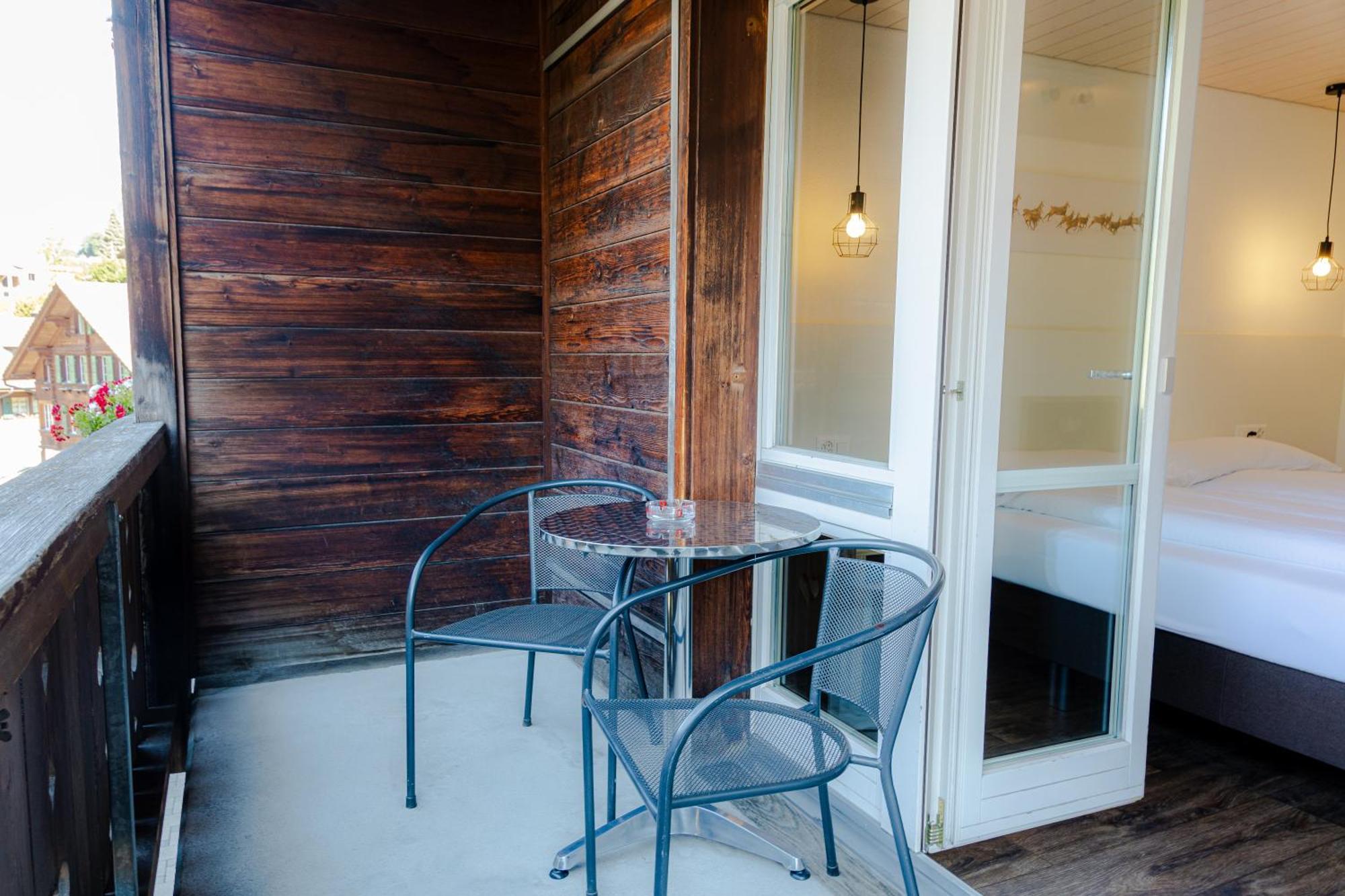 Double or Twin Room Eiger View Balcony
