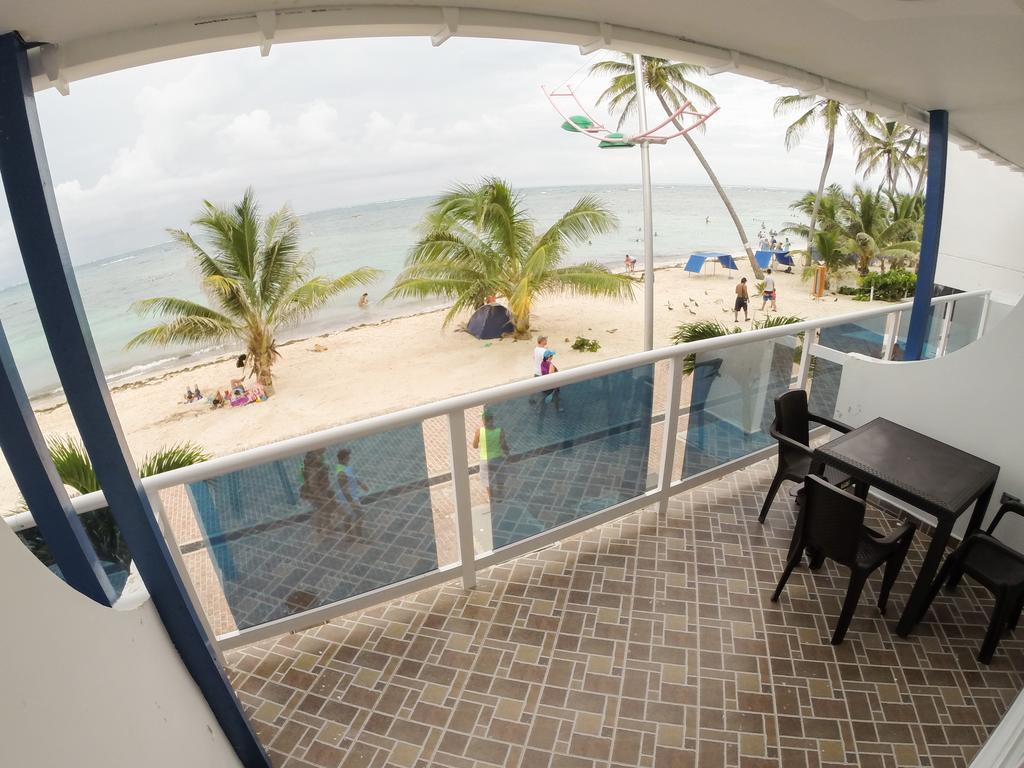 Quarto Deluxe com 2 Camas de Solteiro, Varanda e Vista do Mar