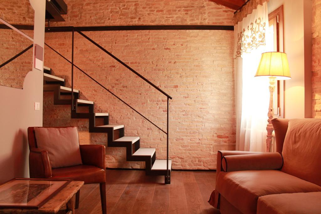 Junior Suite Split Level
