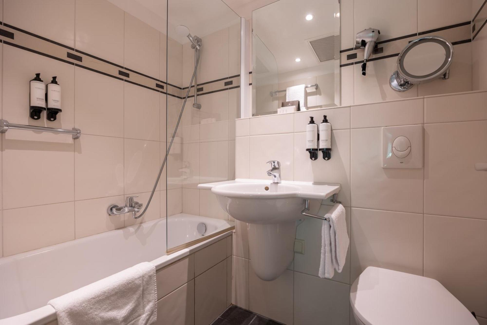 Comfort Twin or Double Room