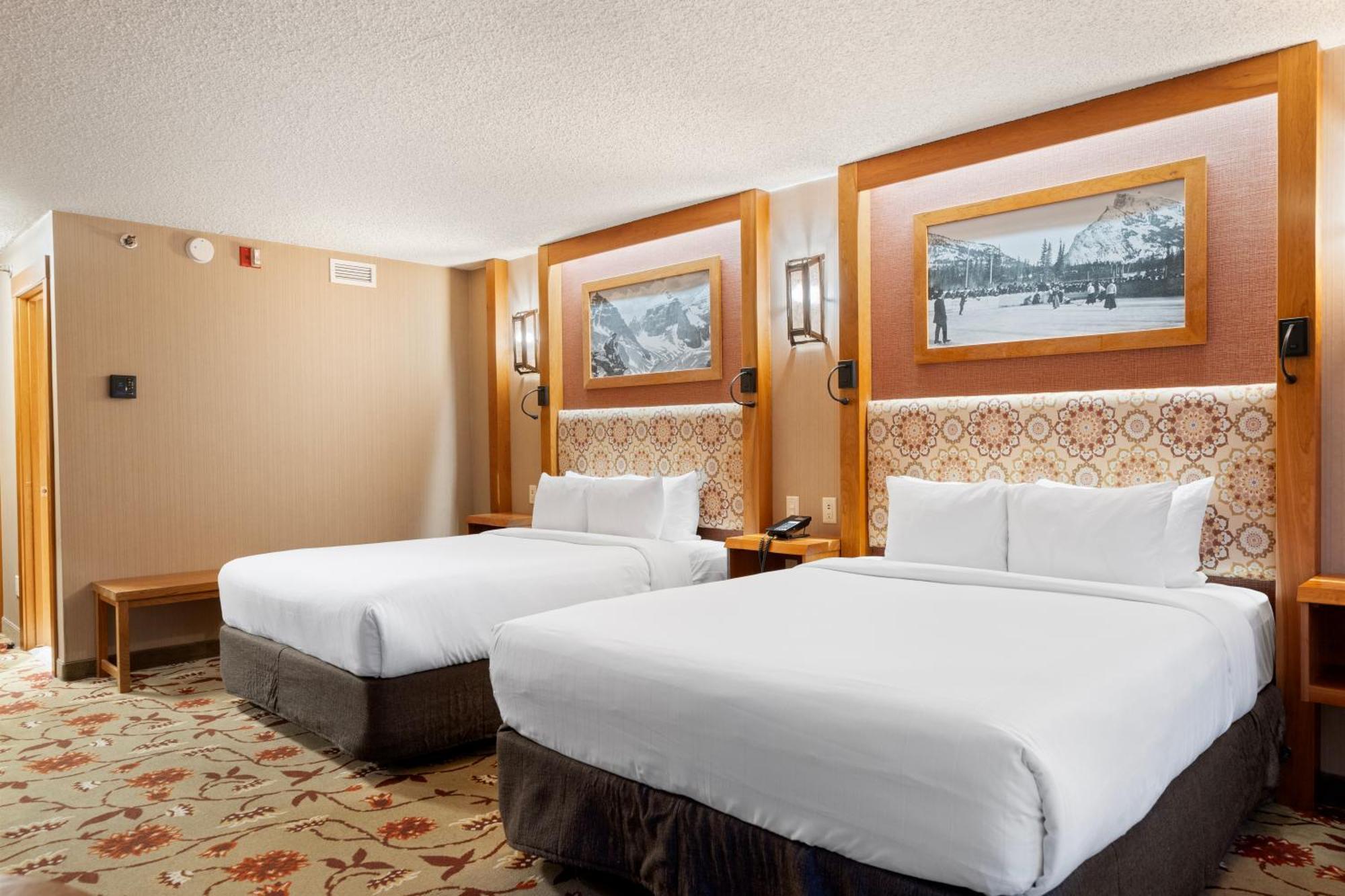 Superior Two Queen Room Balcony