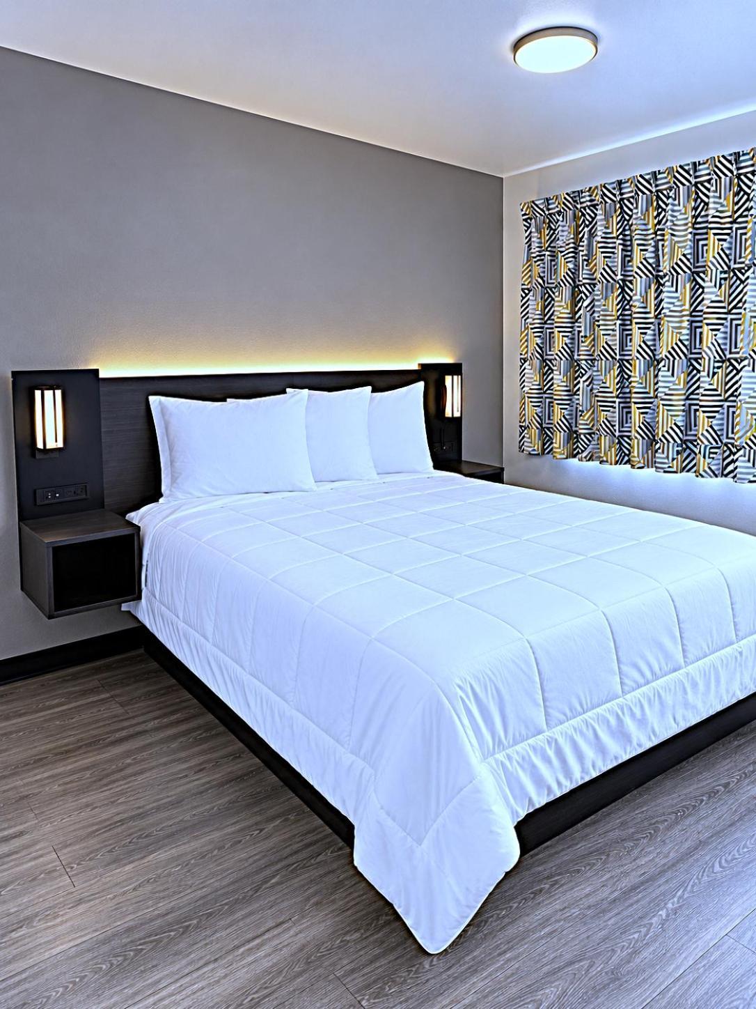 Quarto com Cama Queen-size