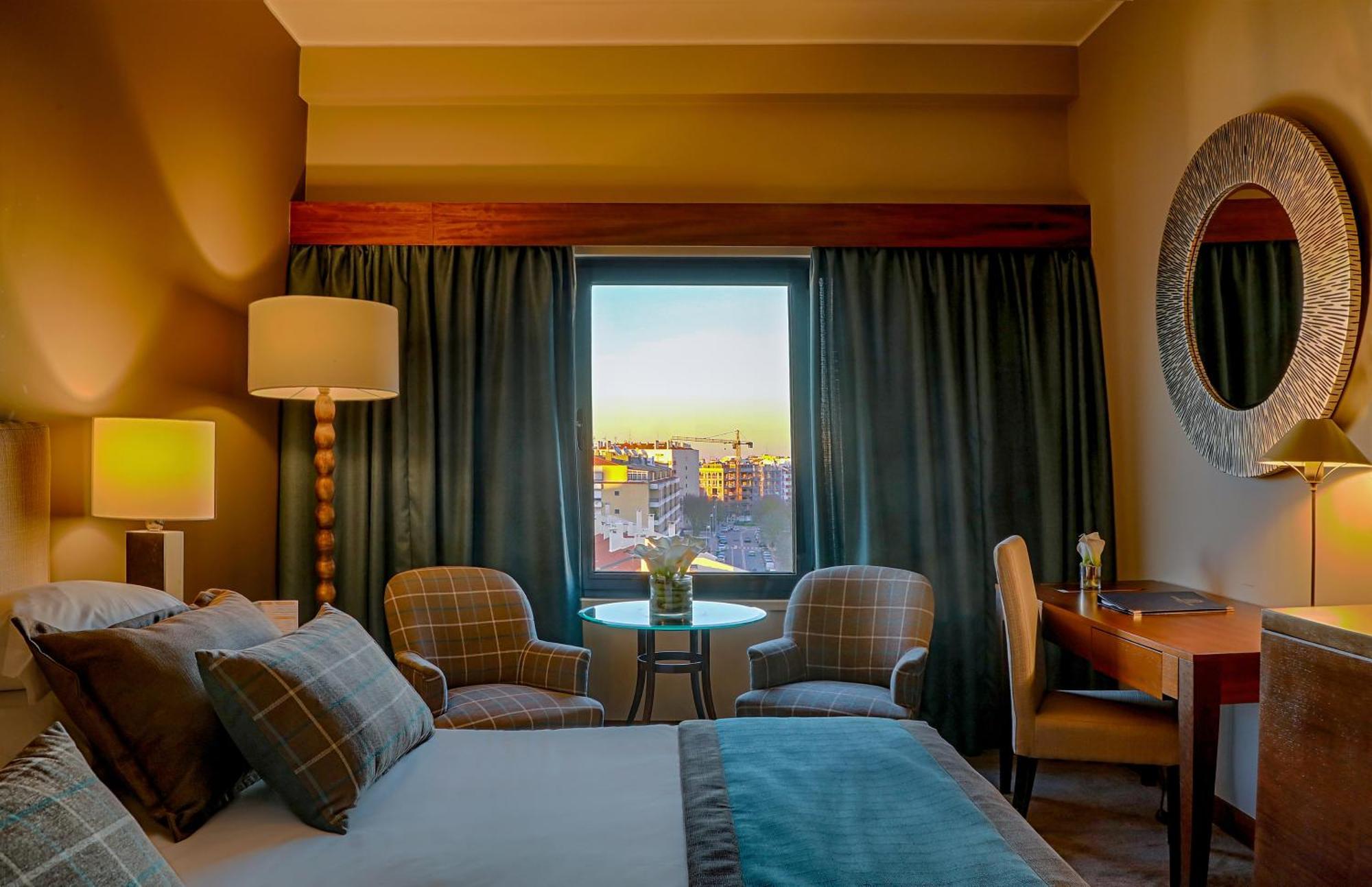 Superior Queen Room