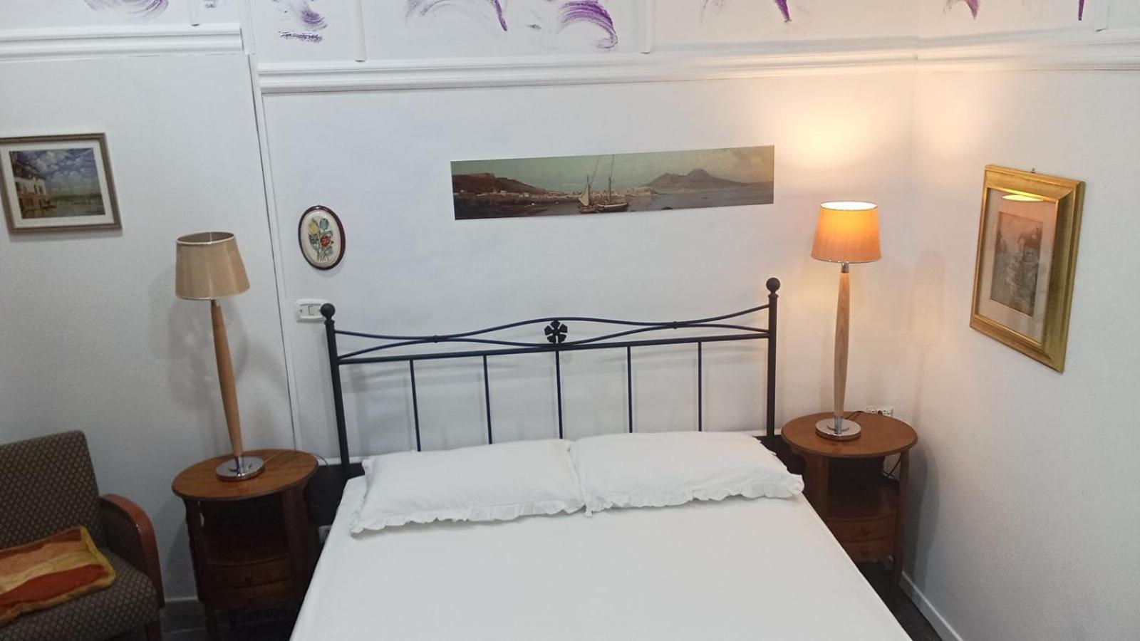 Double Room Private Bathroom