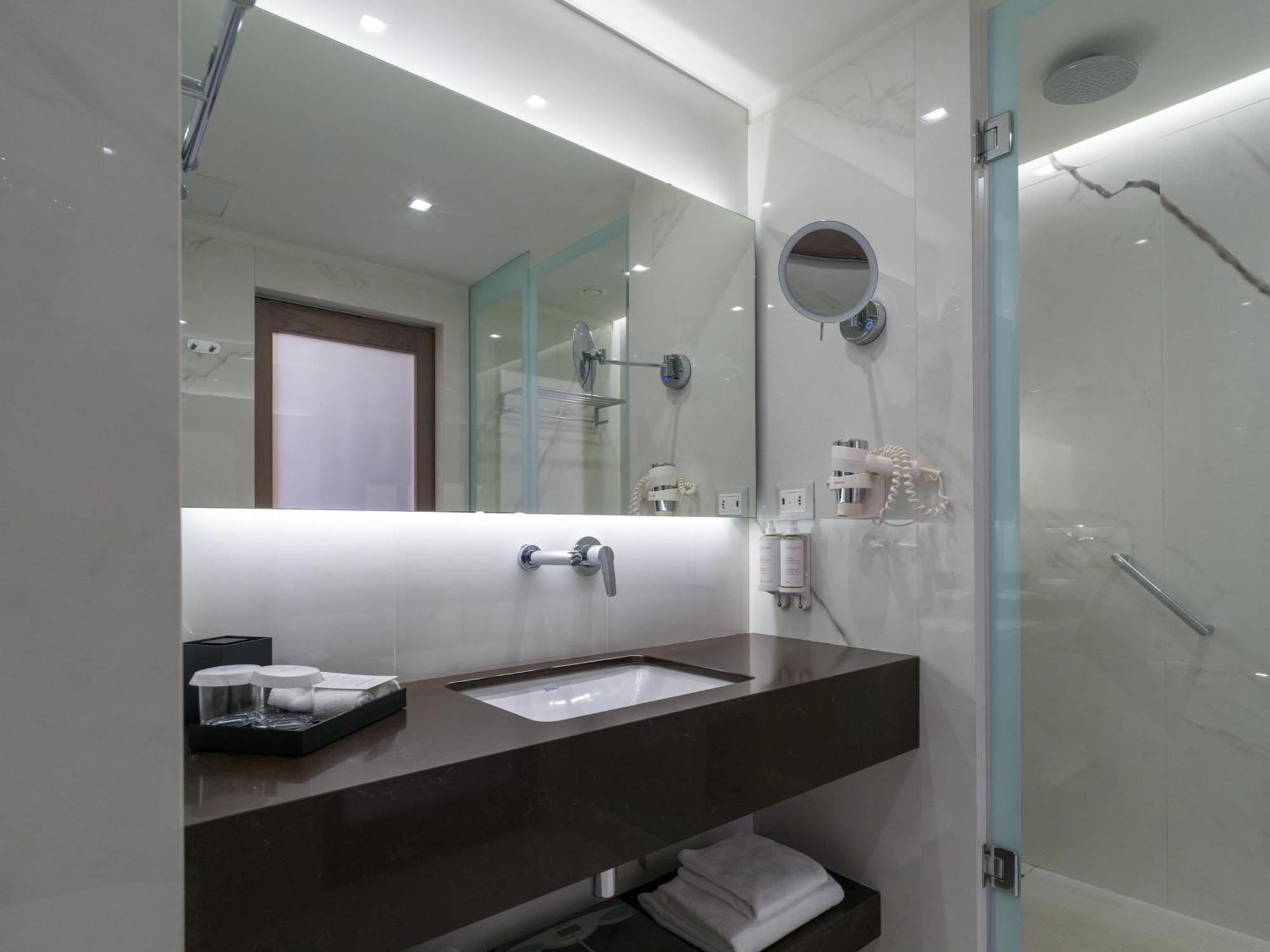 Deluxe Twin Room Sea View