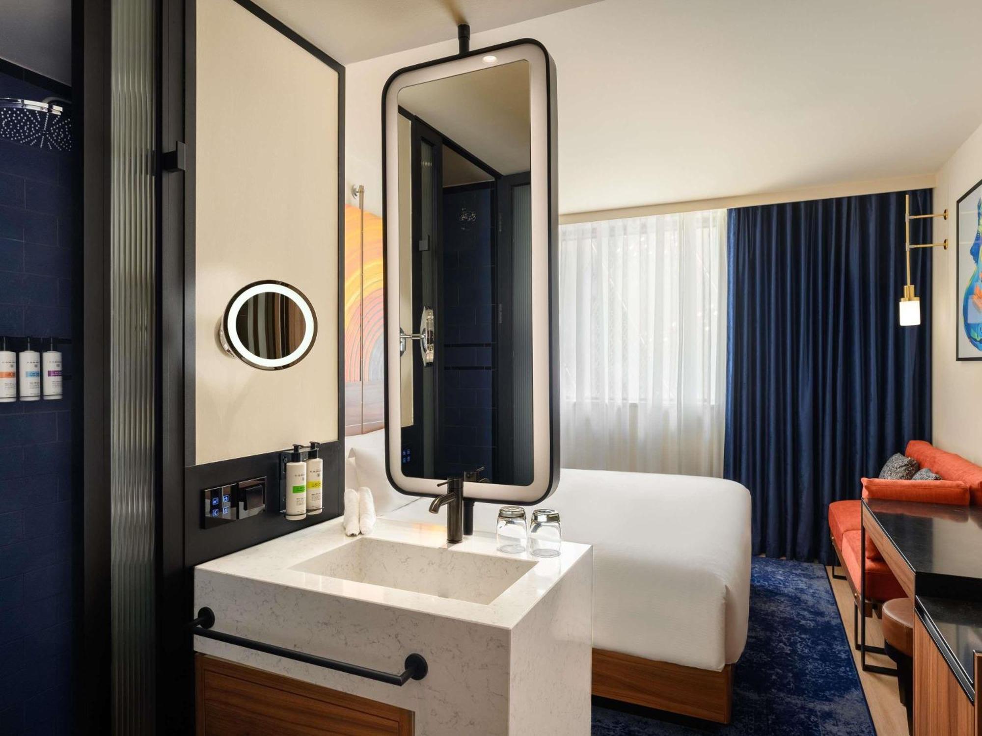 Urban Compact Room
