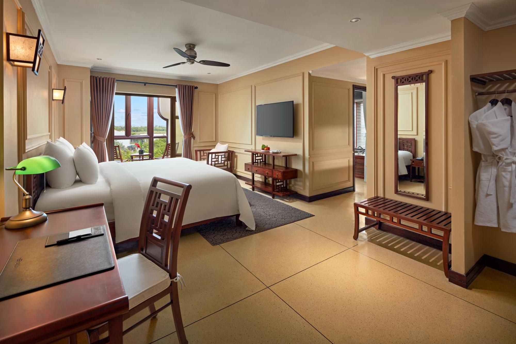 Grand Suite Classic Wing