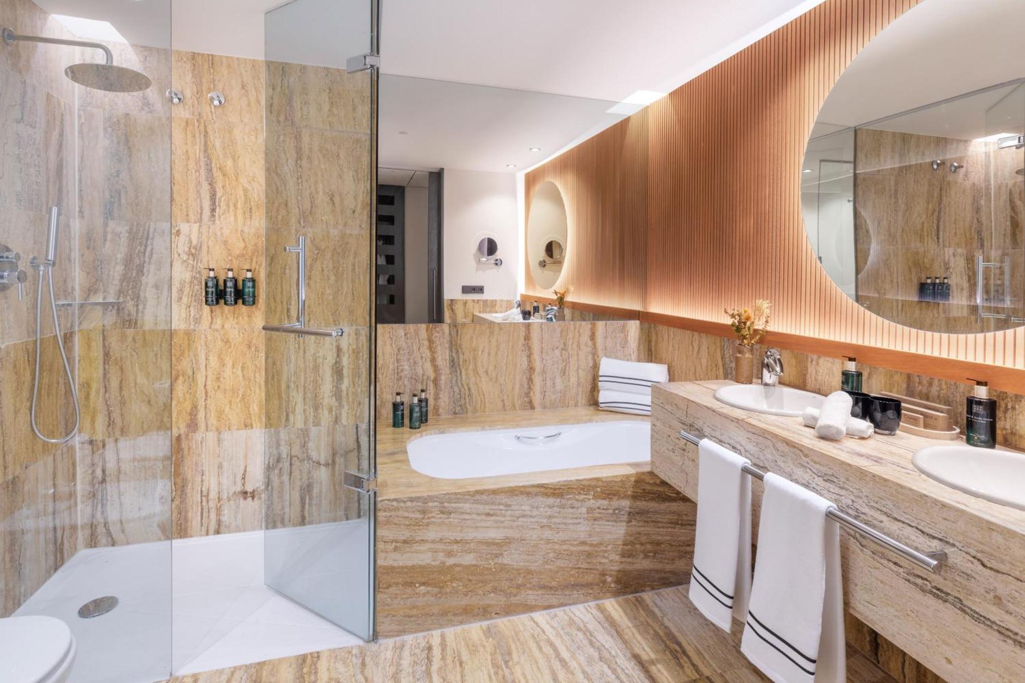 Habitación Meliá con vistas a la ría
