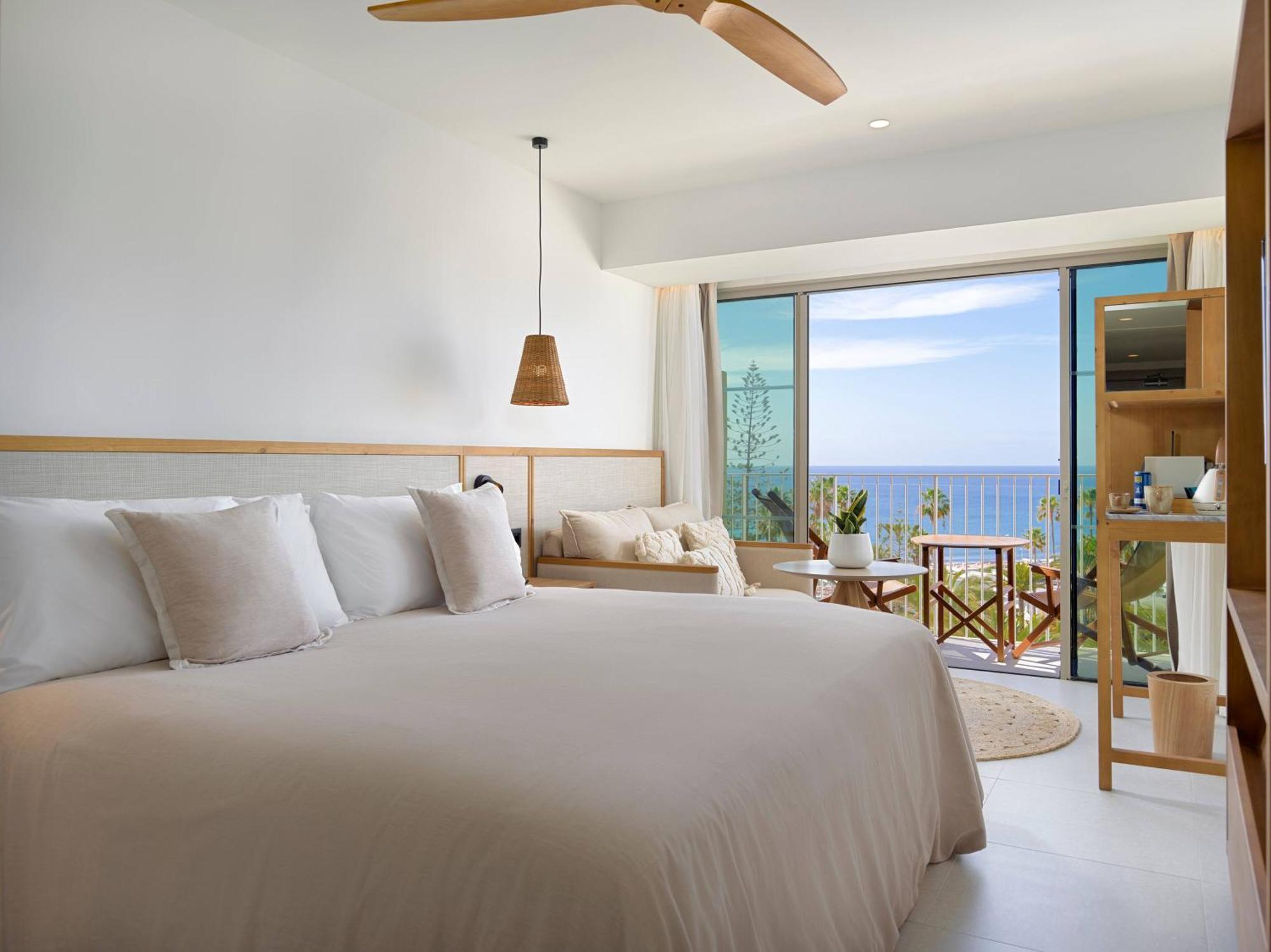 Premium Room Ocean Front View