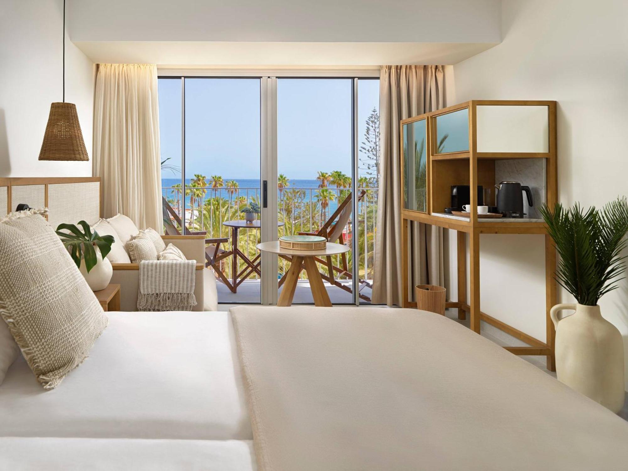 Premium Room Ocean Front View