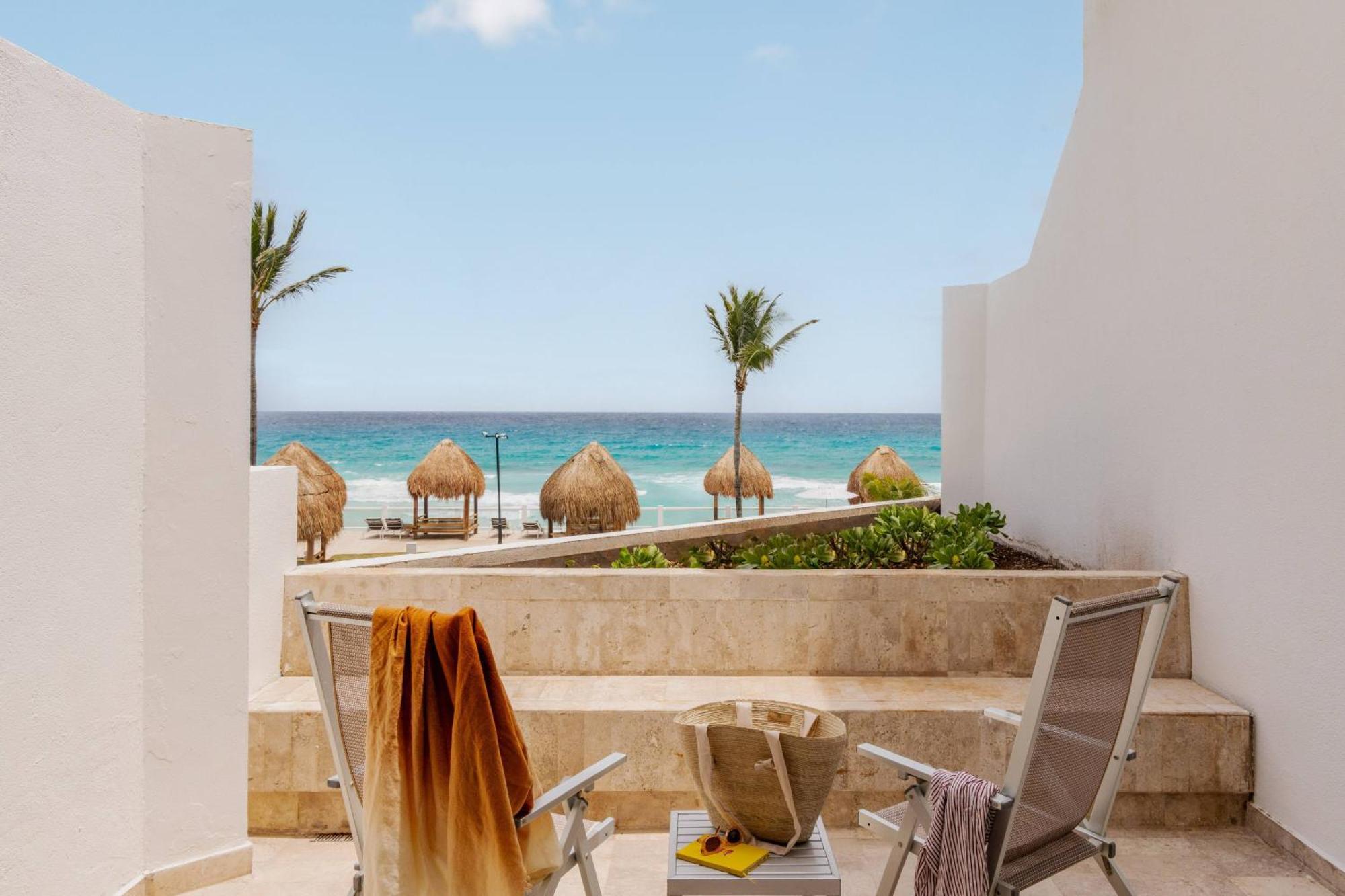 Suíte Júnior com Vista para o Mar