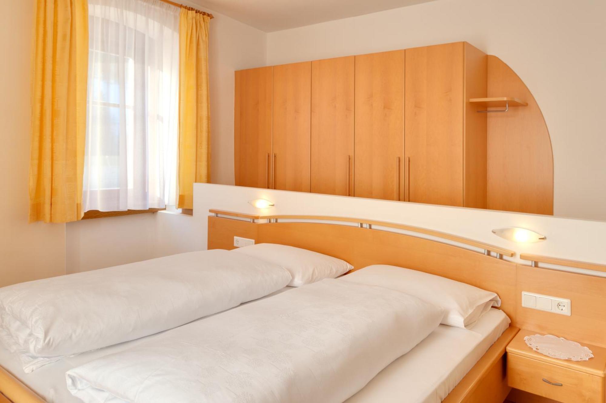 Doppelzimmer mit Balkon