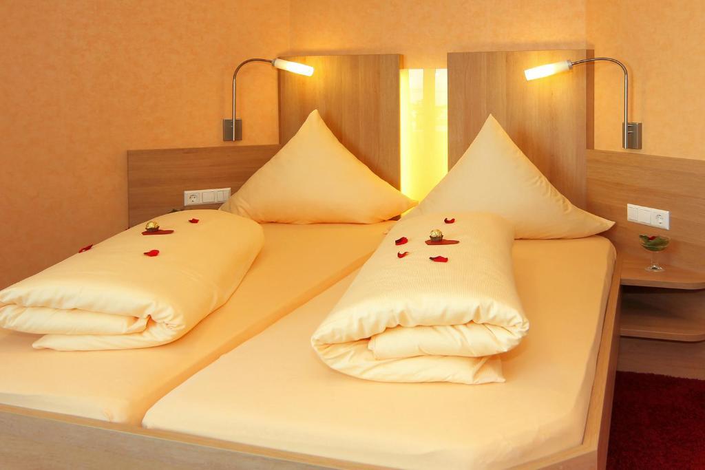 Comfort Doppelzimmer mit Balkon und Seeblick